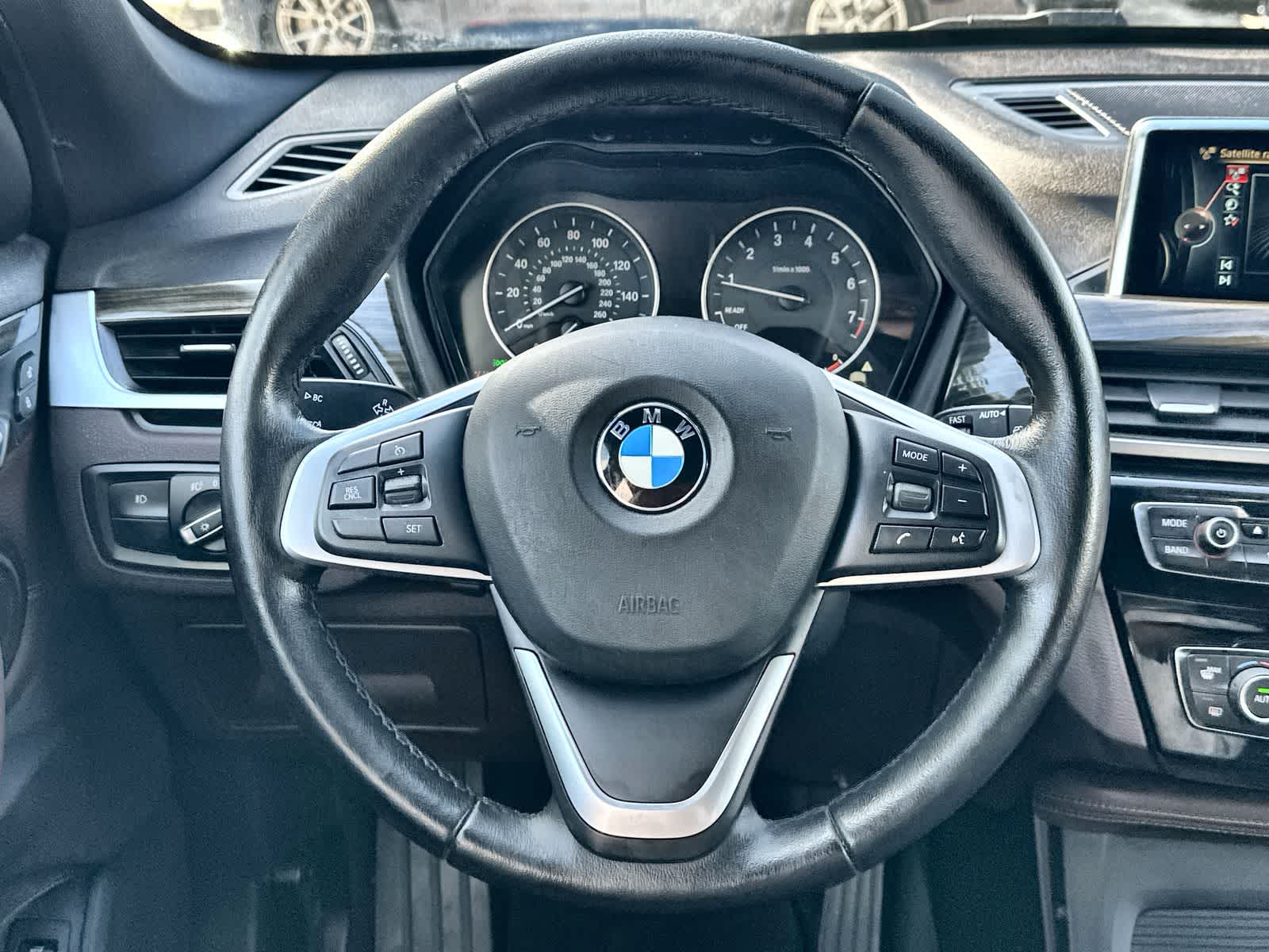 Thumbnail: 2017 BMW X1 - 10