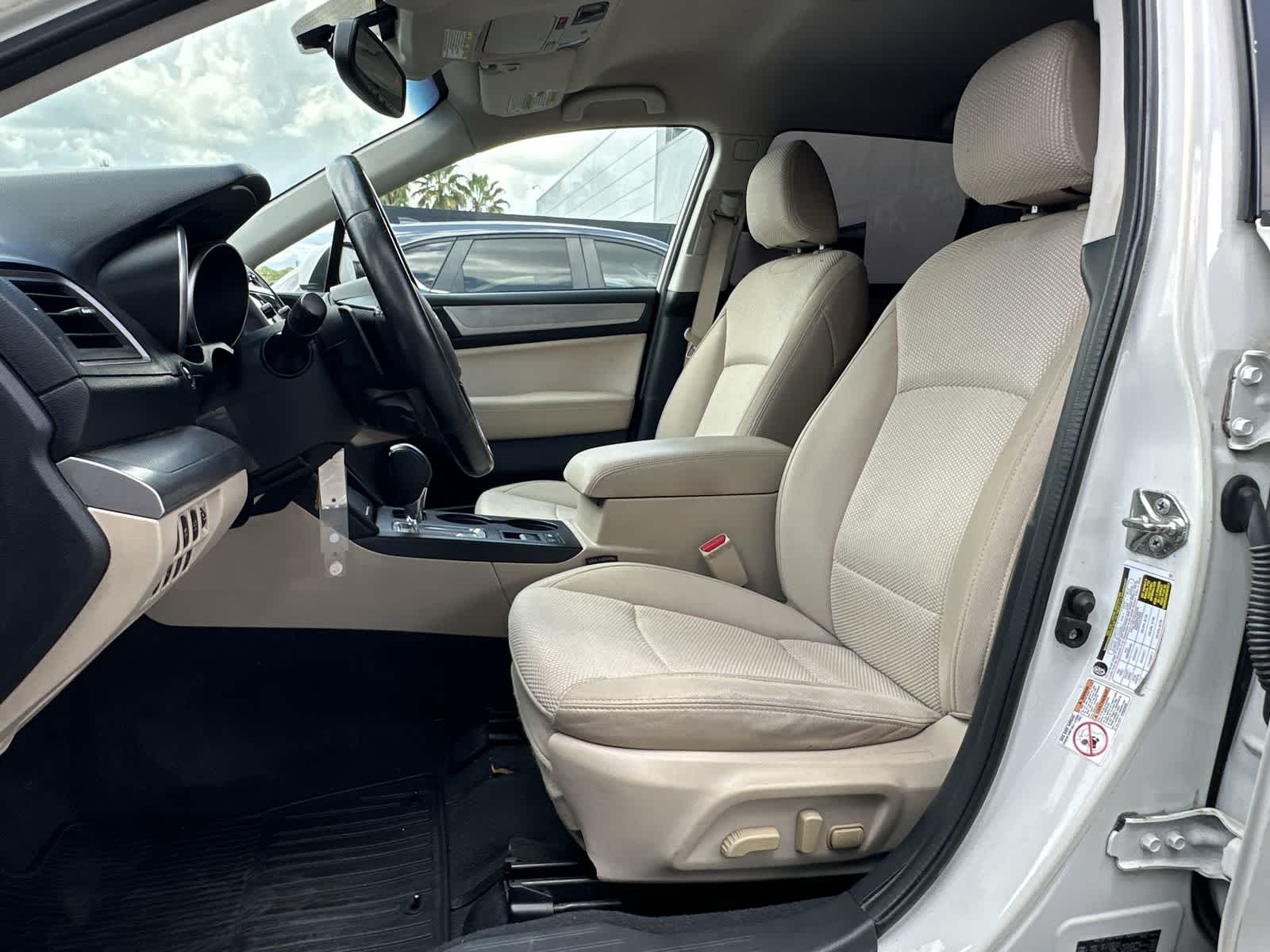Thumbnail: 2016 Subaru Outback - 11