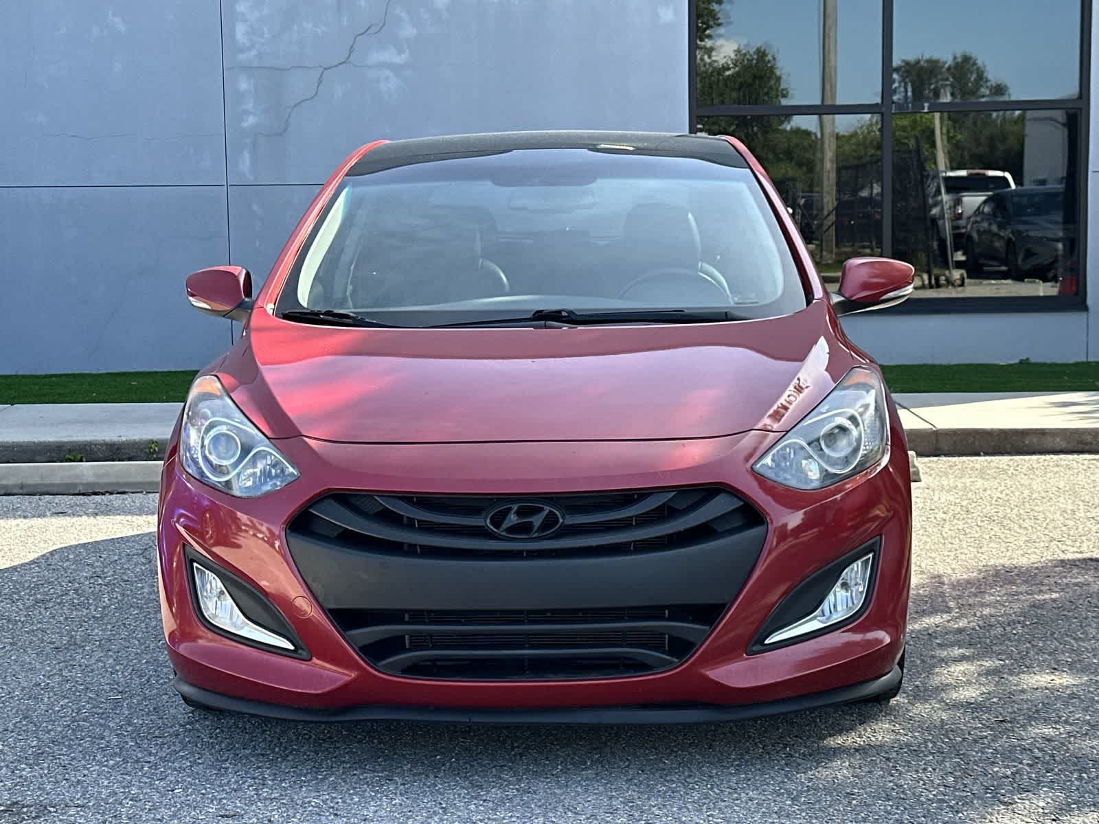 Thumbnail: 2015 Hyundai Elantra - 6