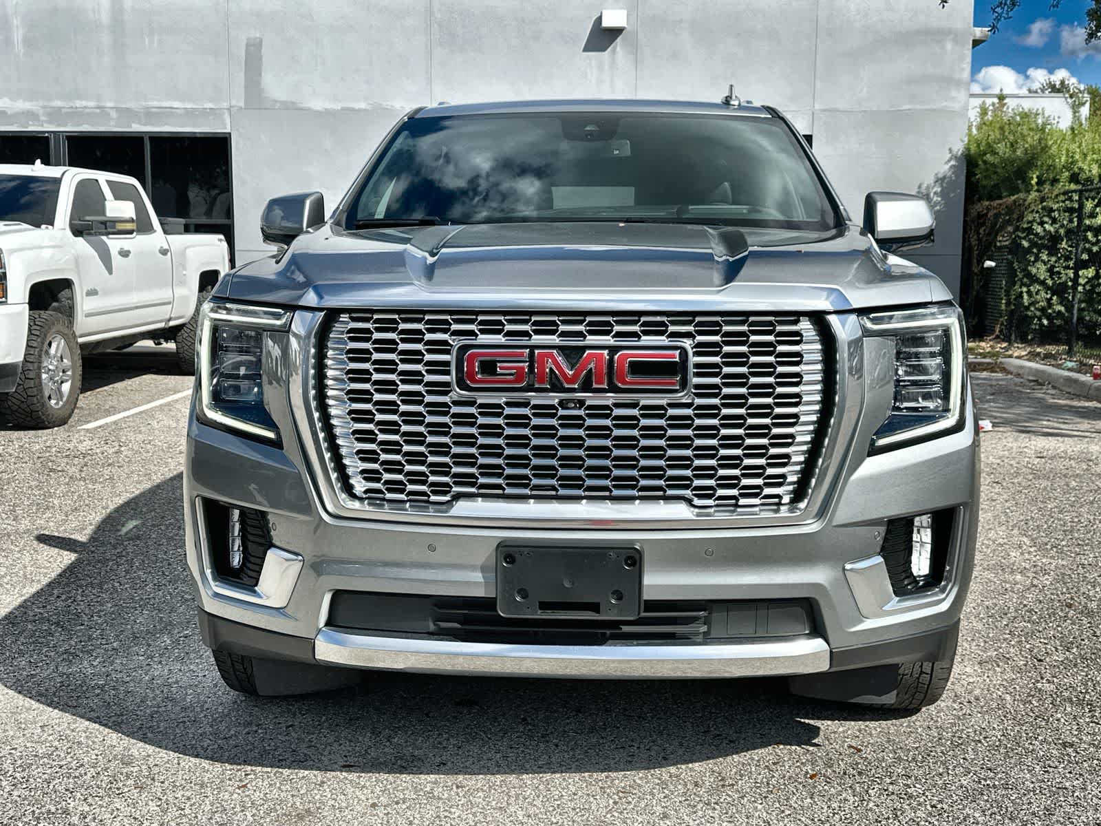 Thumbnail: 2024 GMC Yukon XL - 6