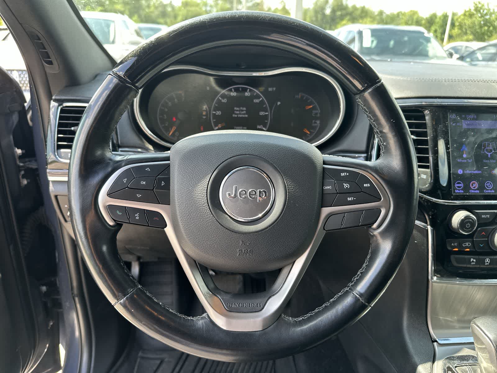 Thumbnail: 2020 Jeep Grand Cherokee - 21