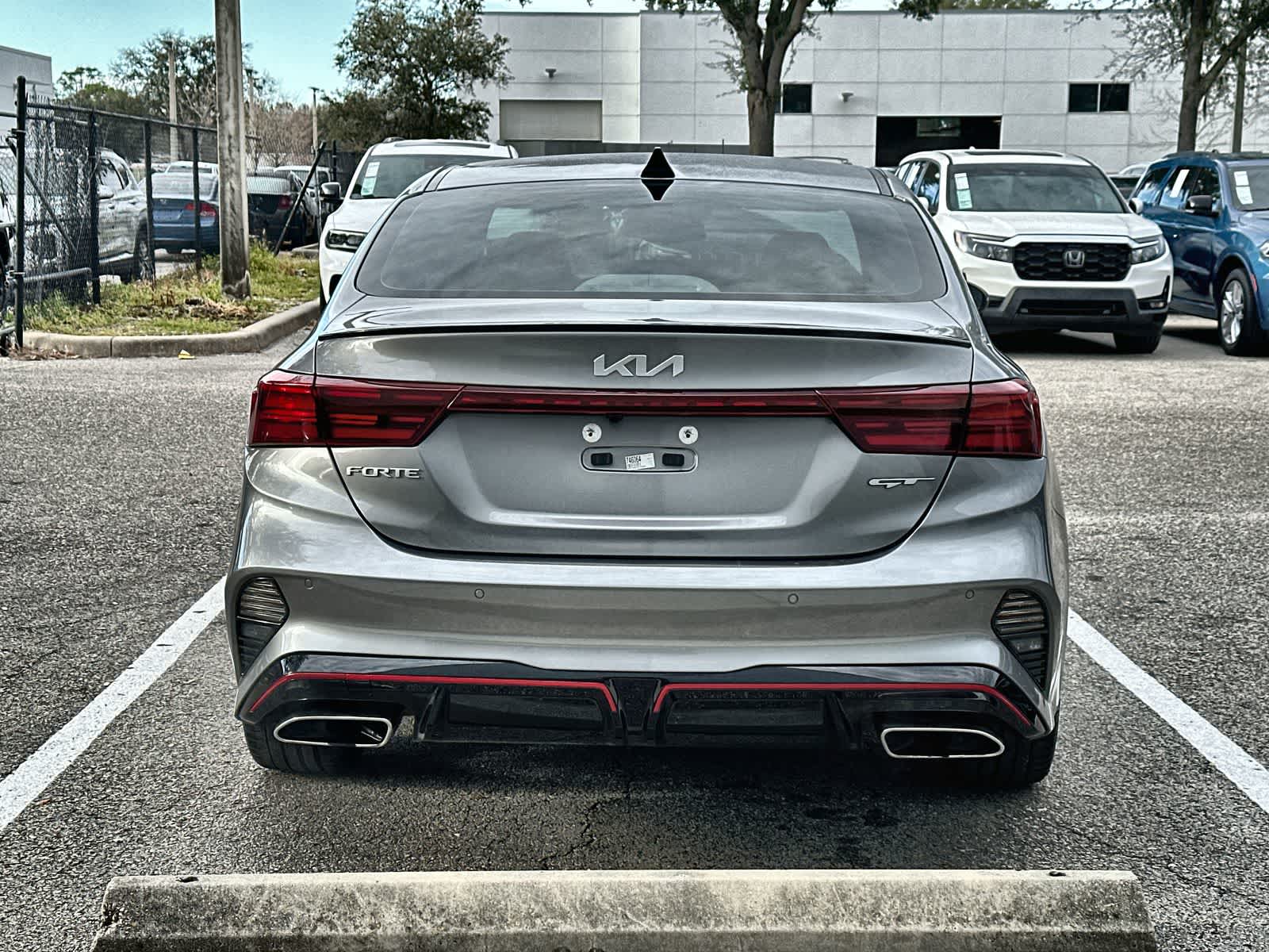 Thumbnail: 2024 Kia Forte - 7