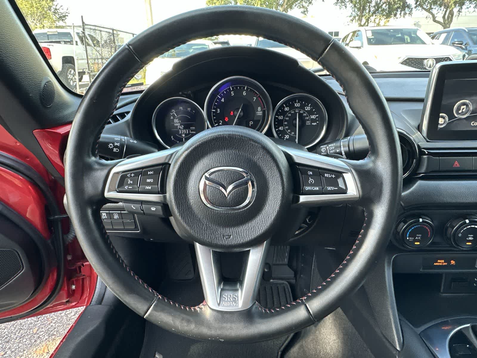 Thumbnail: 2016 Mazda MX-5 Miata - 15