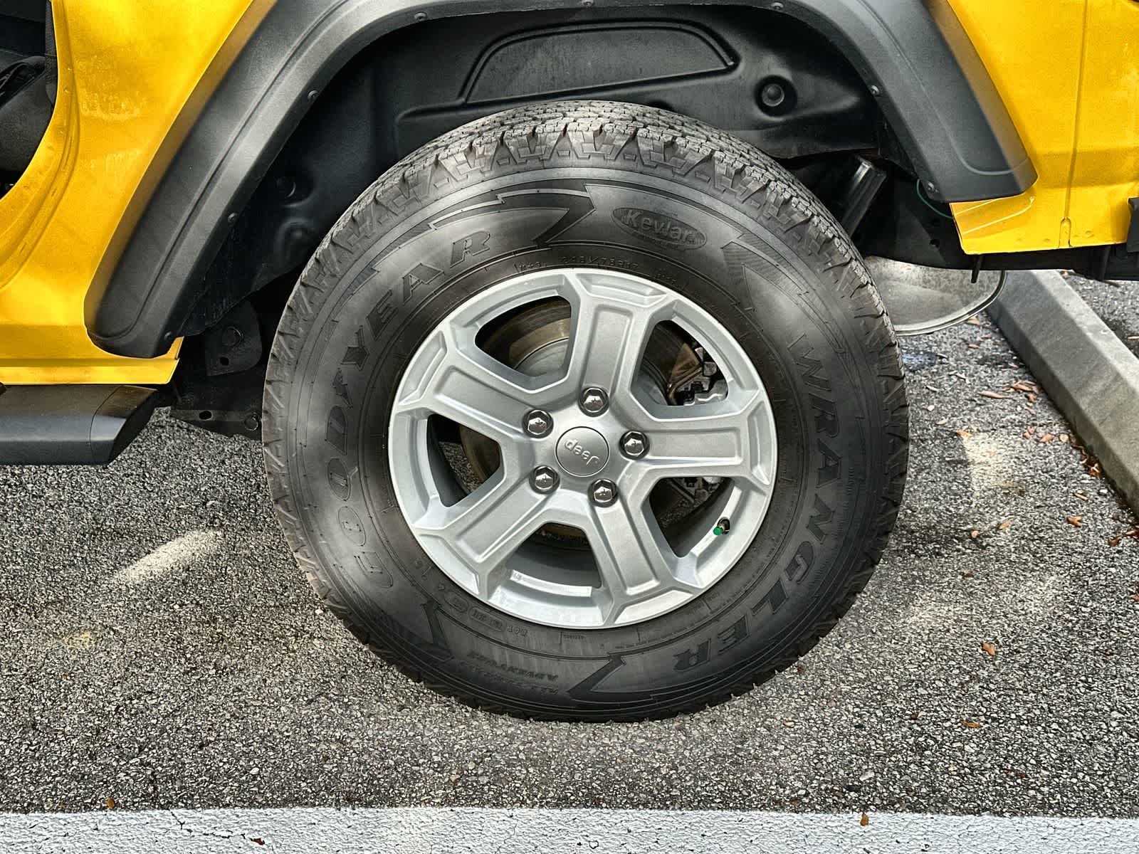 Thumbnail: 2021 Jeep Wrangler - 8