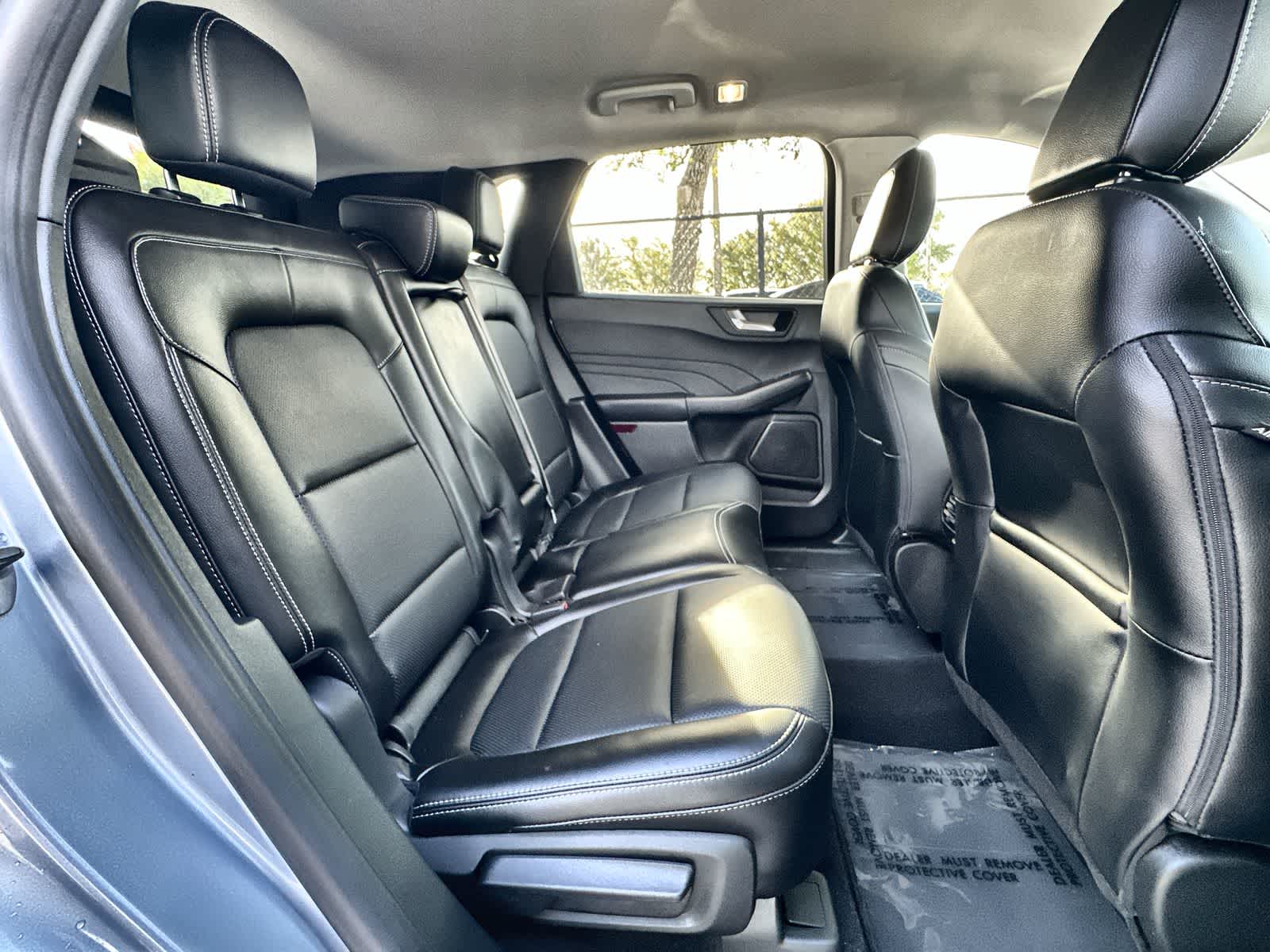 Thumbnail: 2022 Ford Escape - 19