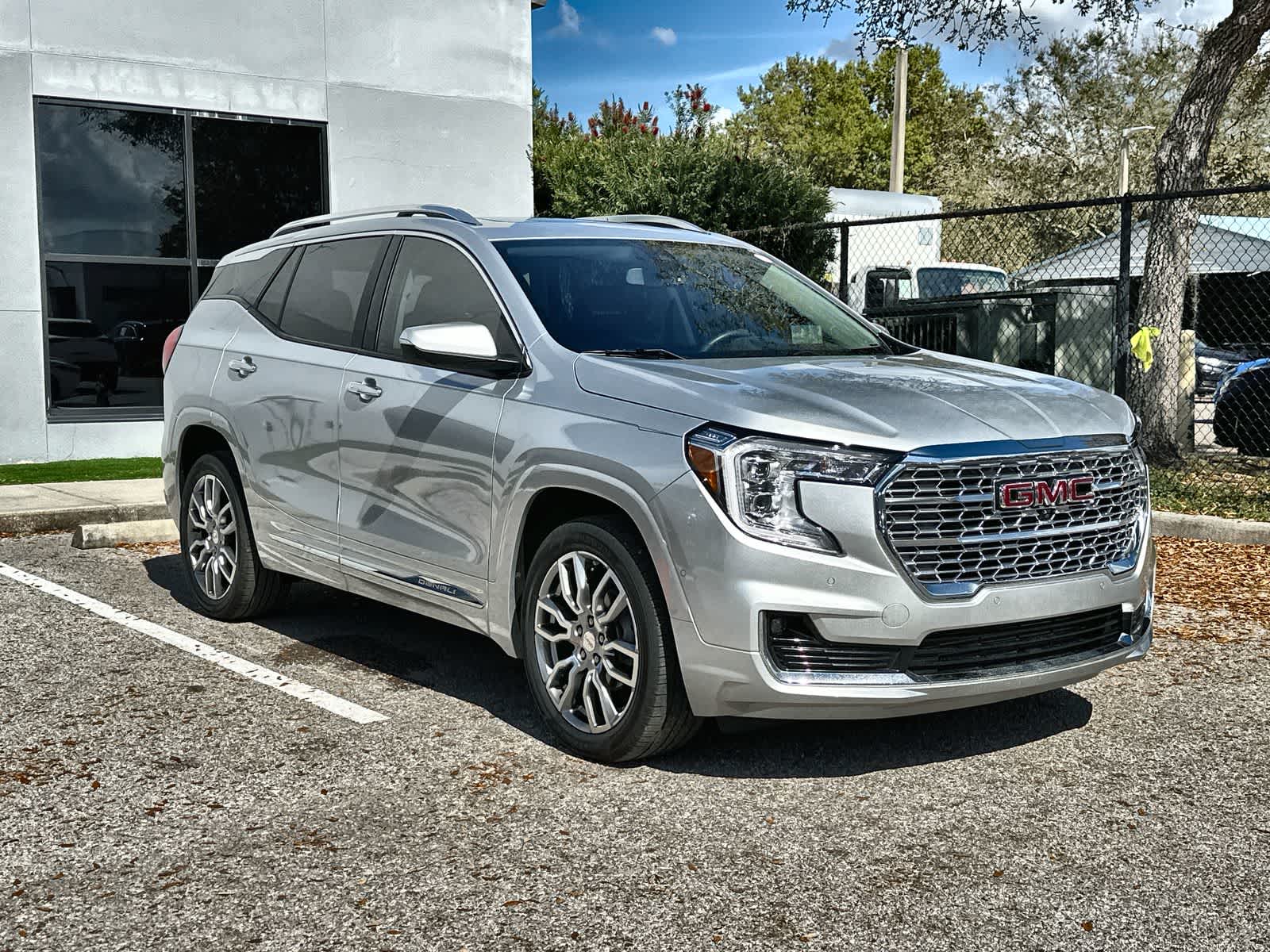 Thumbnail: 2022 GMC Terrain - 11