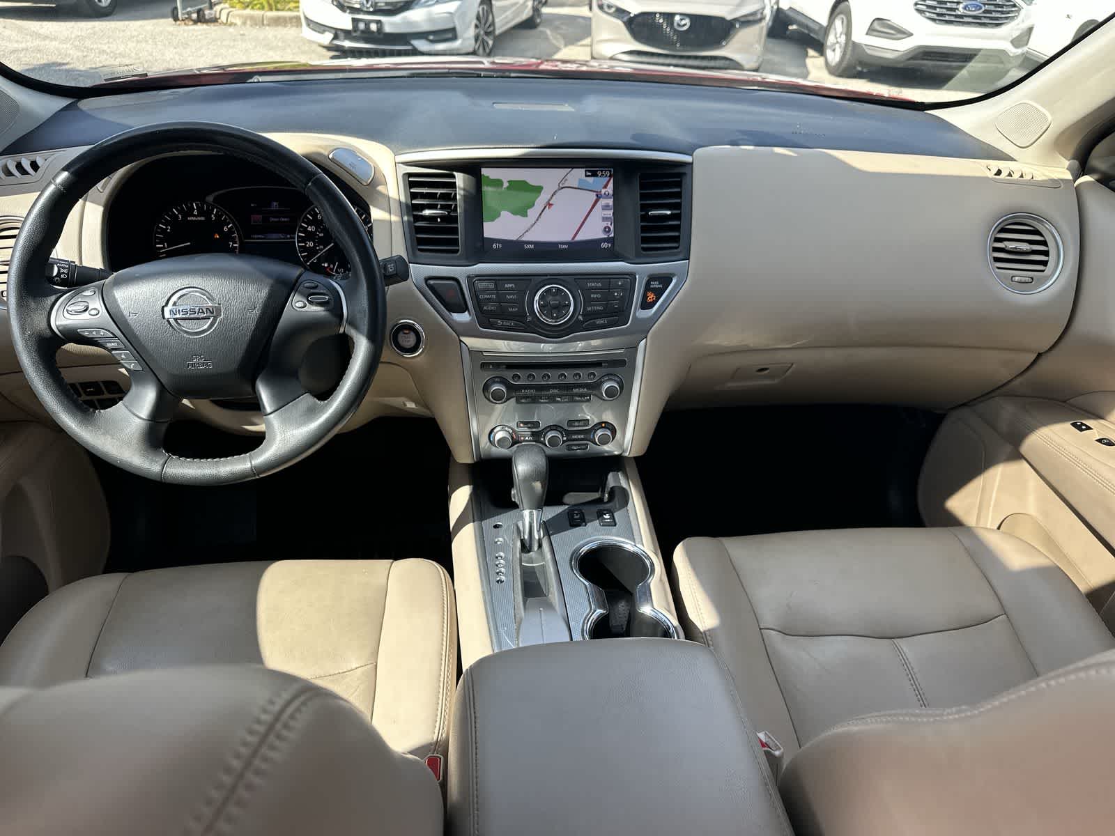 Thumbnail: 2017 Nissan Pathfinder - 10