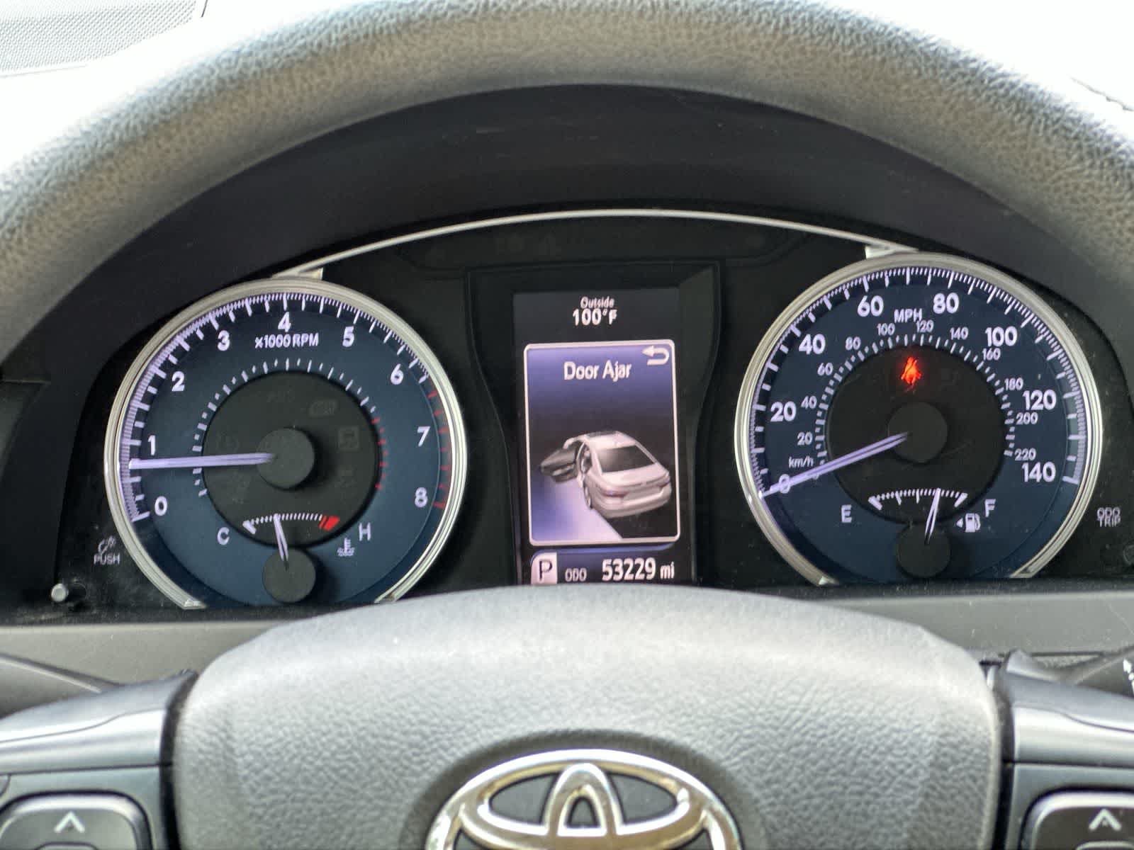 Thumbnail: 2016 Toyota Camry - 18
