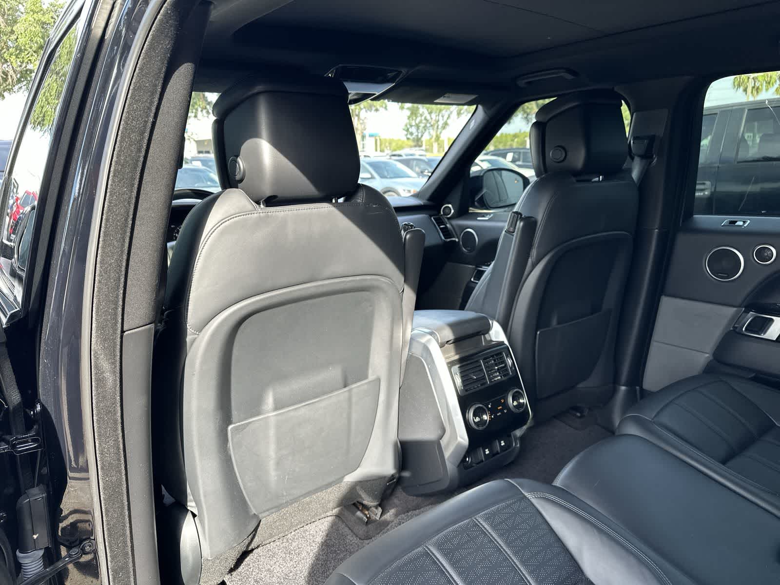 Thumbnail: 2018 Land Rover Range Rover Sport - 12