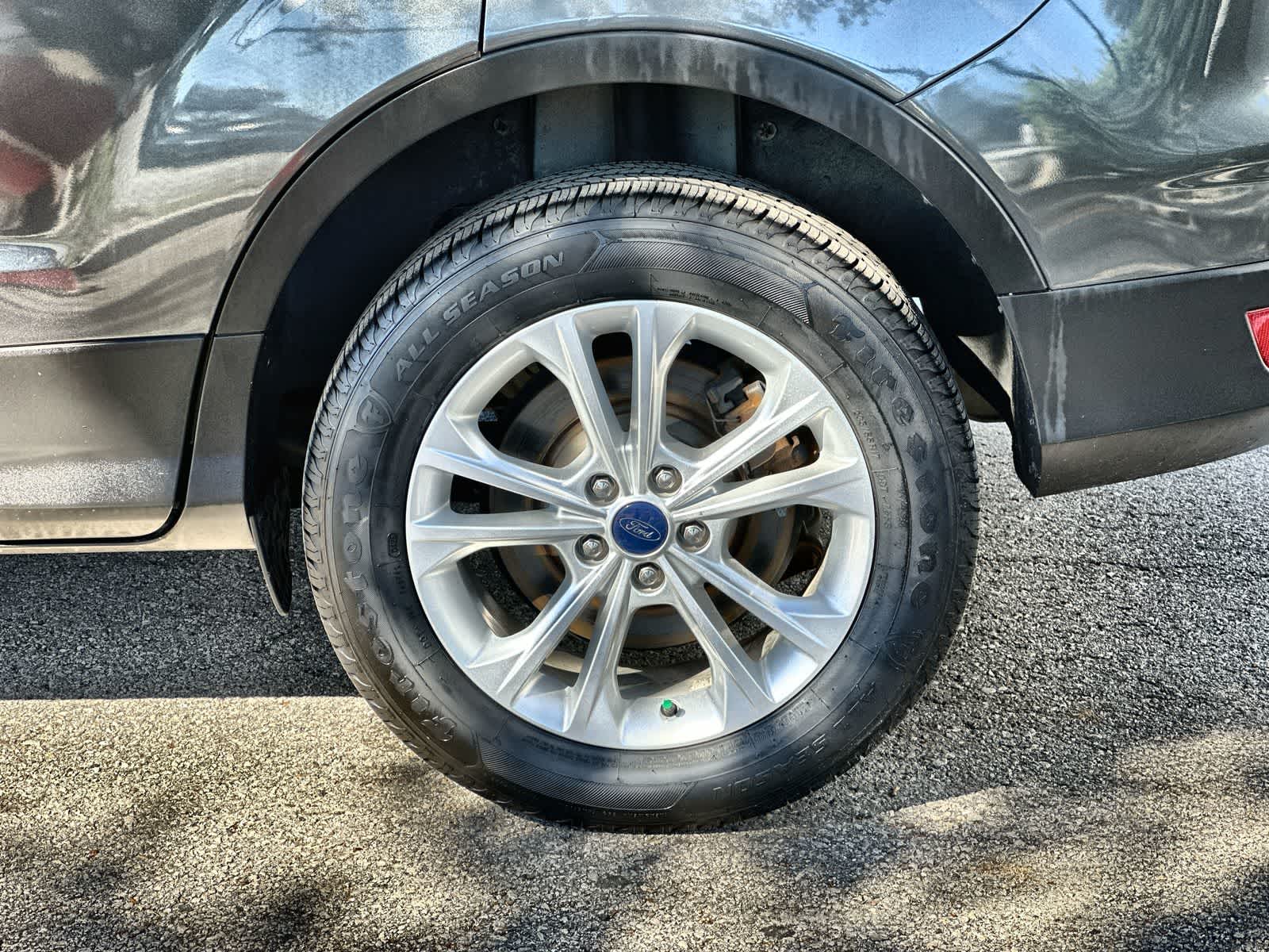 Thumbnail: 2017 Ford Escape - 8