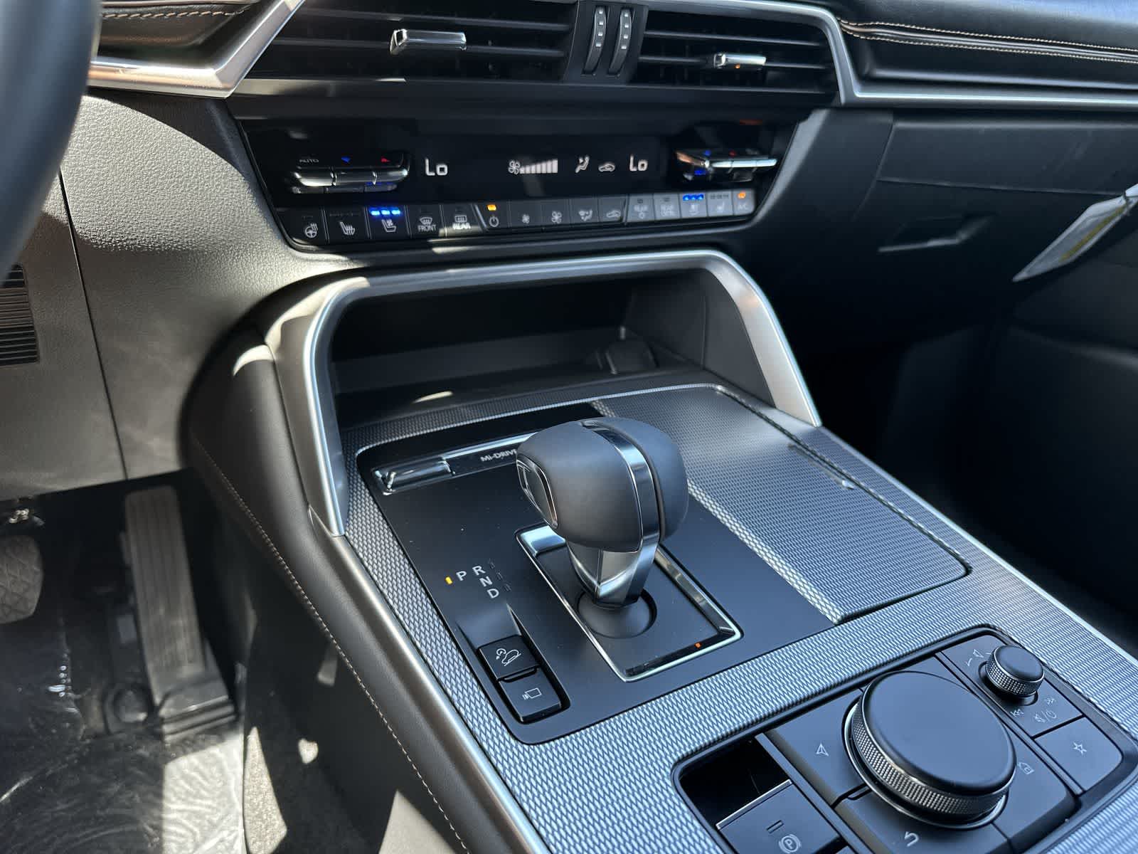 Thumbnail: 2026 Mazda CX-90 - 23
