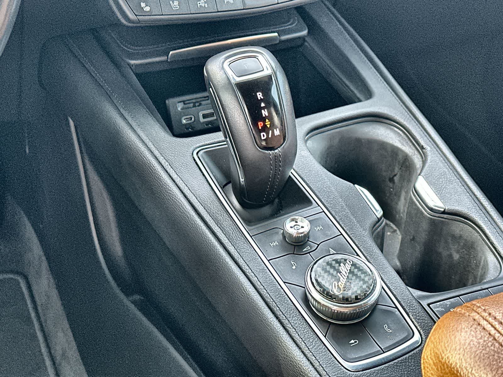 Thumbnail: 2019 Cadillac XT4 - 17