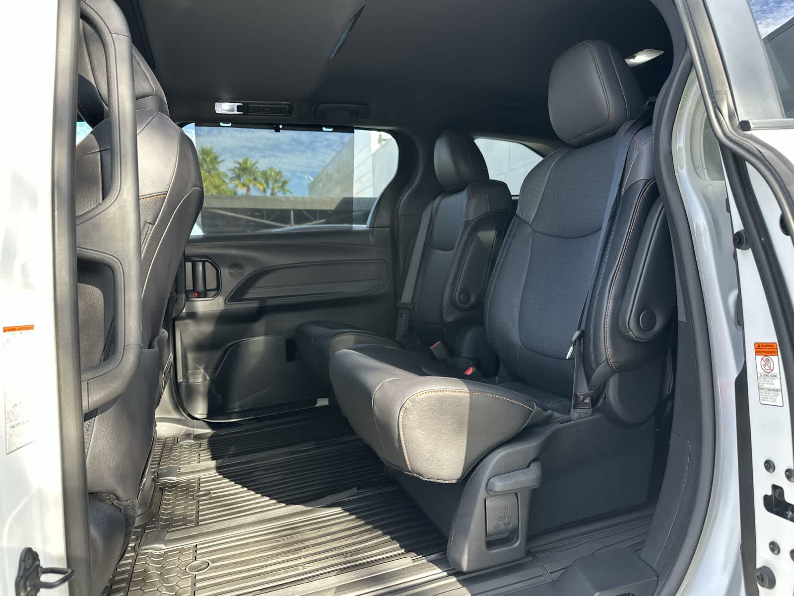 Thumbnail: 2023 Toyota Sienna - 13