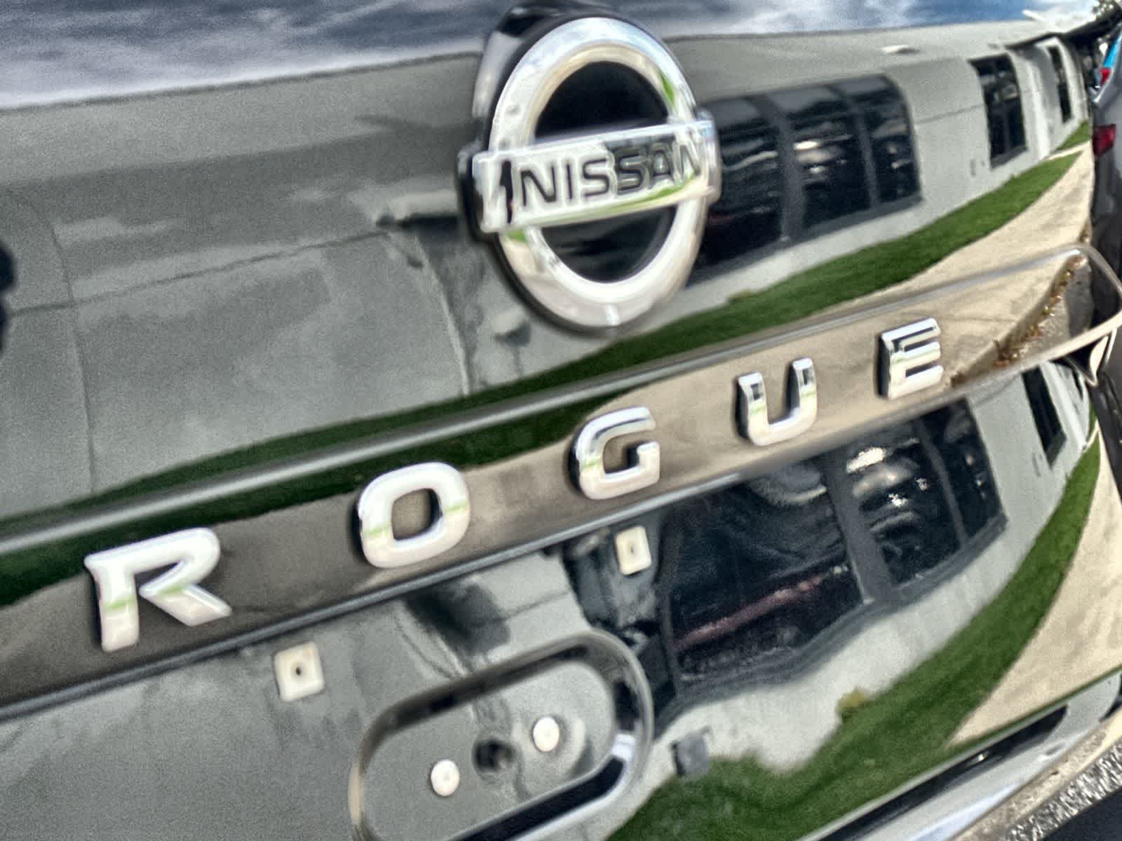 Thumbnail: 2021 Nissan Rogue - 7