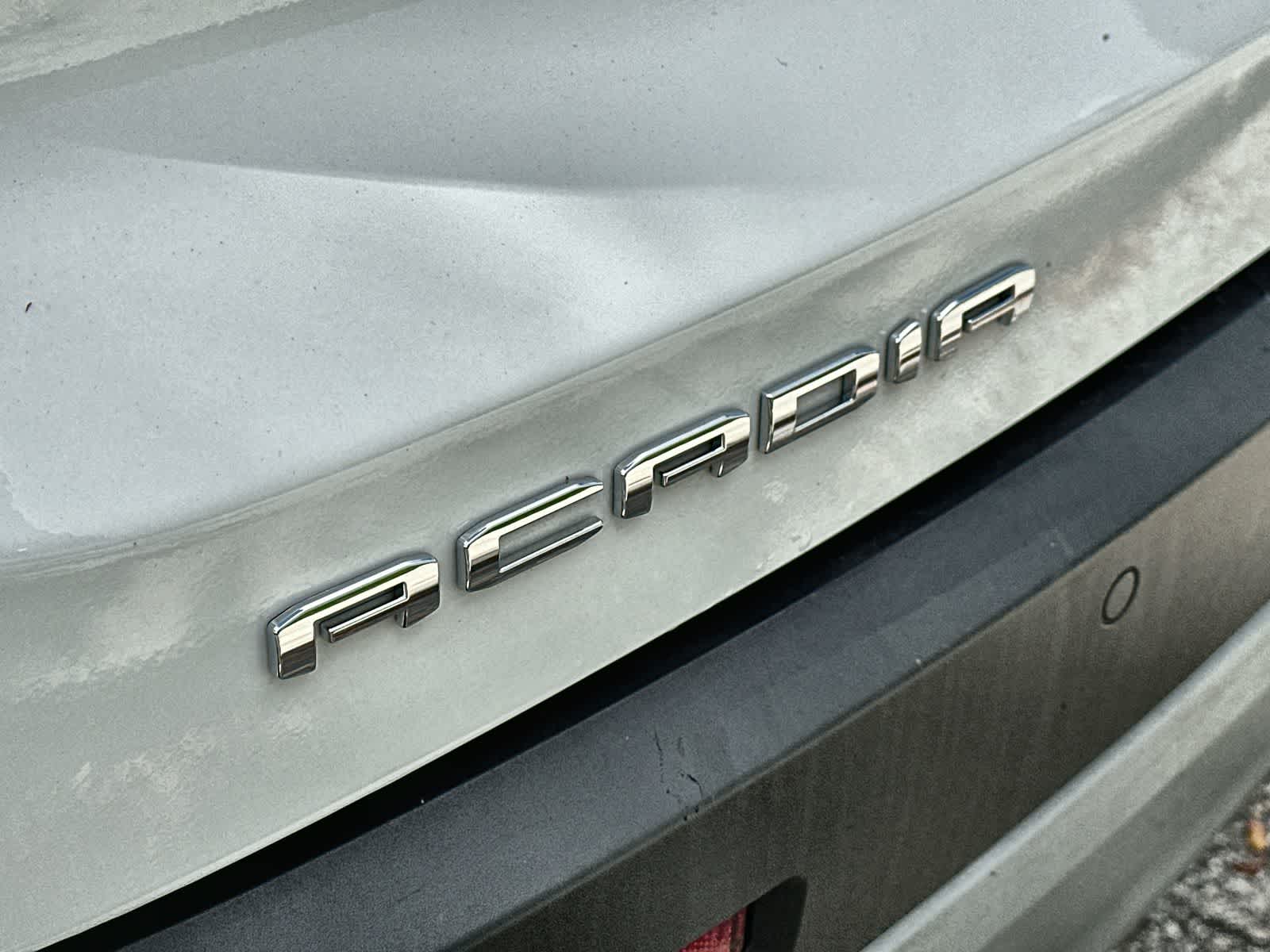 Thumbnail: 2023 GMC Acadia - 15