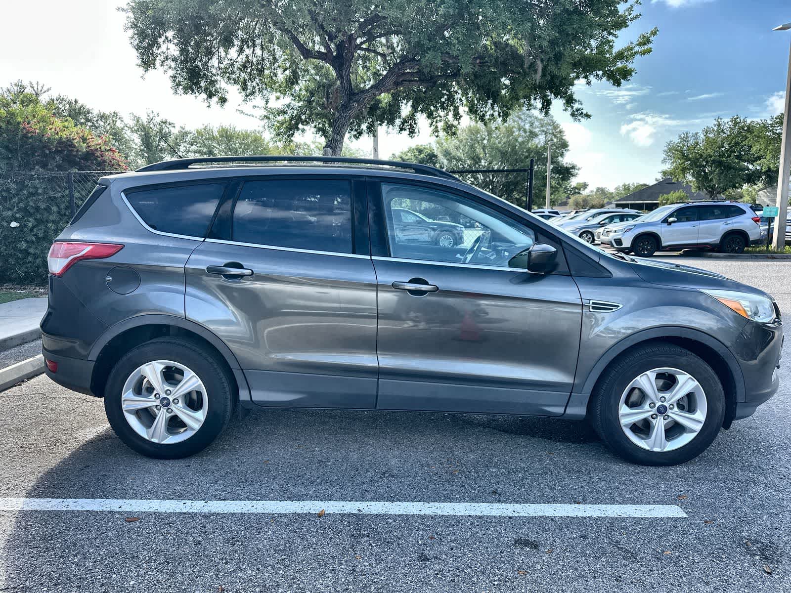 Thumbnail: 2016 Ford Escape - 10