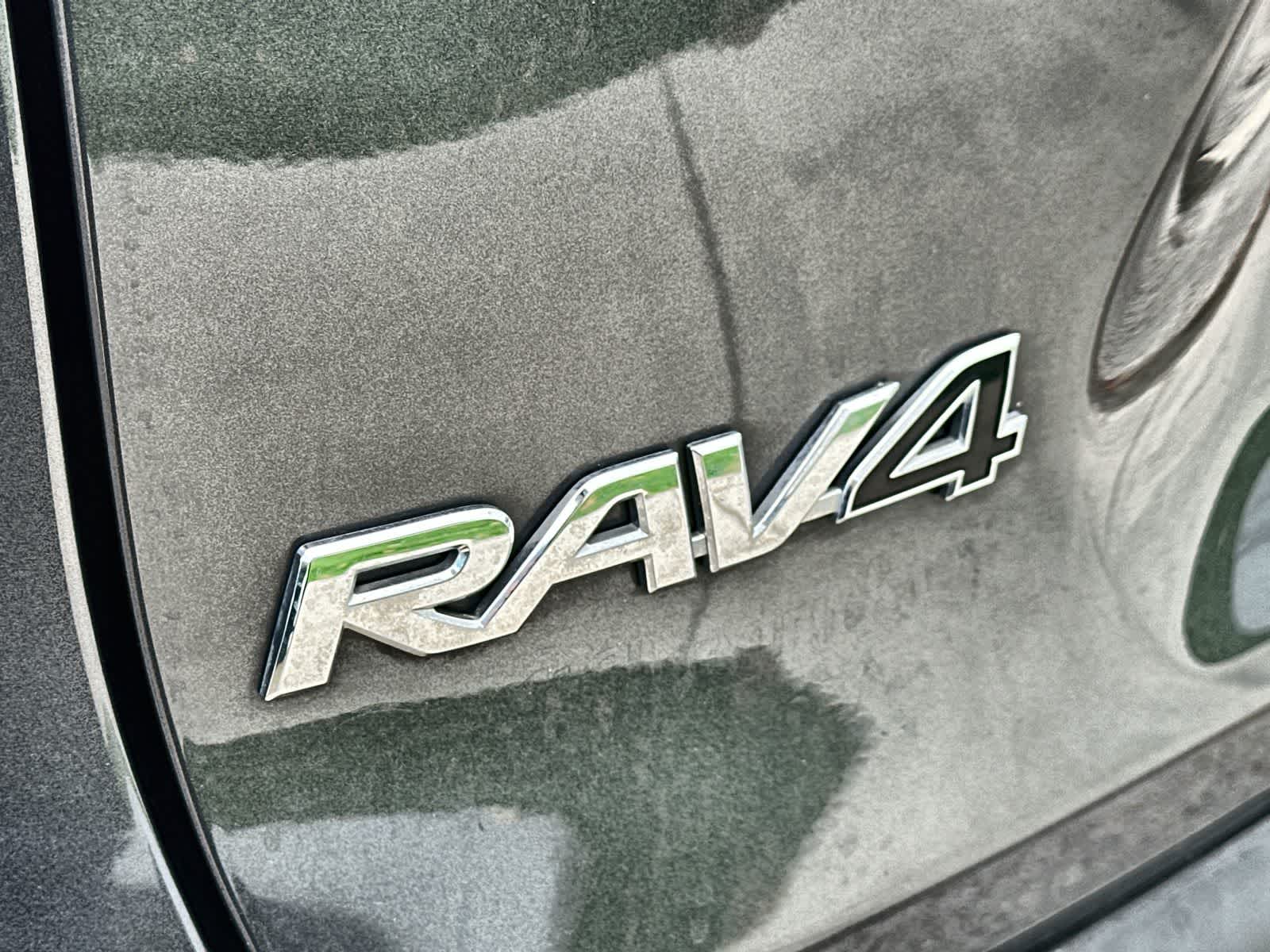 Thumbnail: 2023 Toyota RAV4 - 7