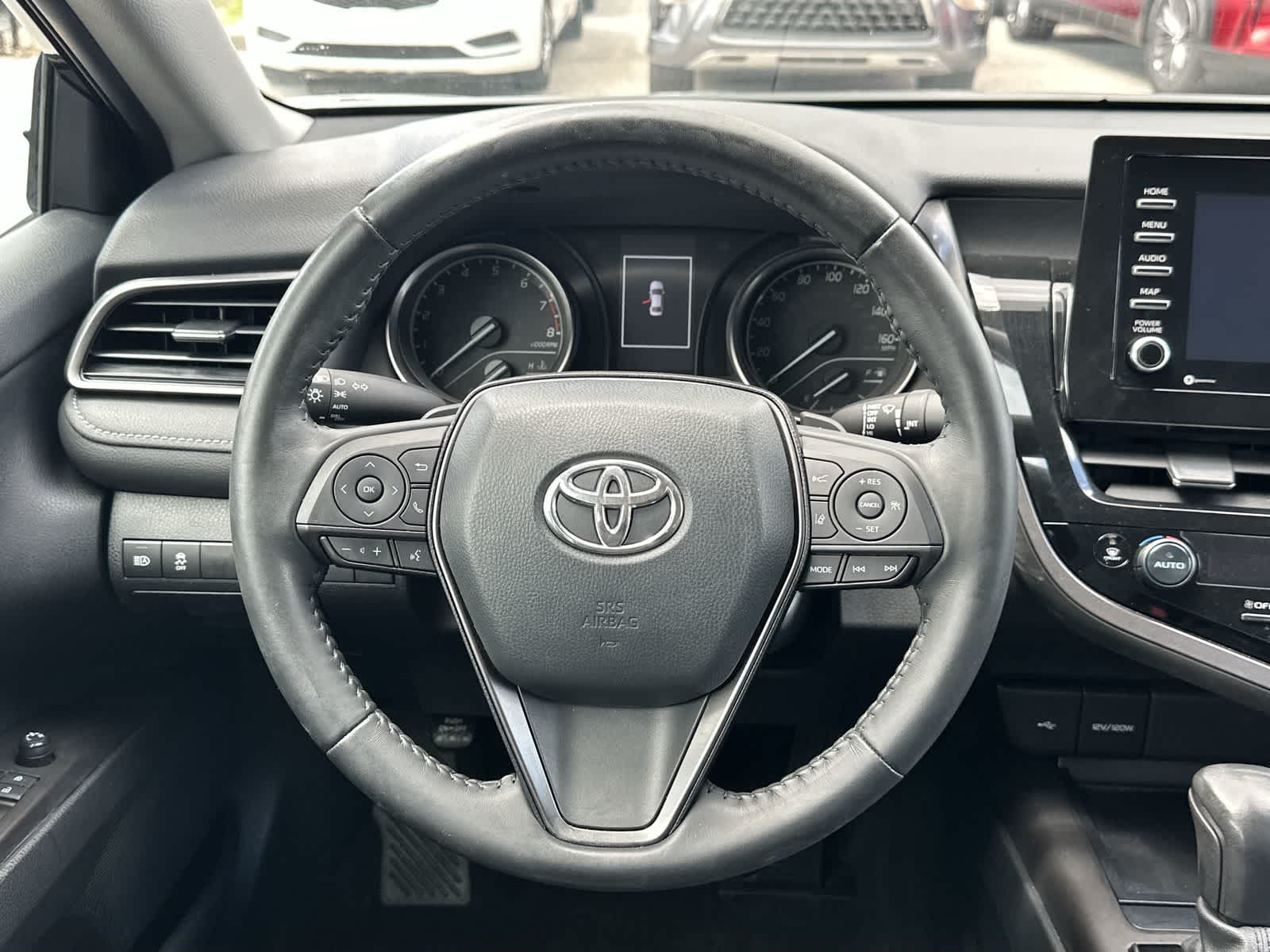 Thumbnail: 2022 Toyota Camry - 15