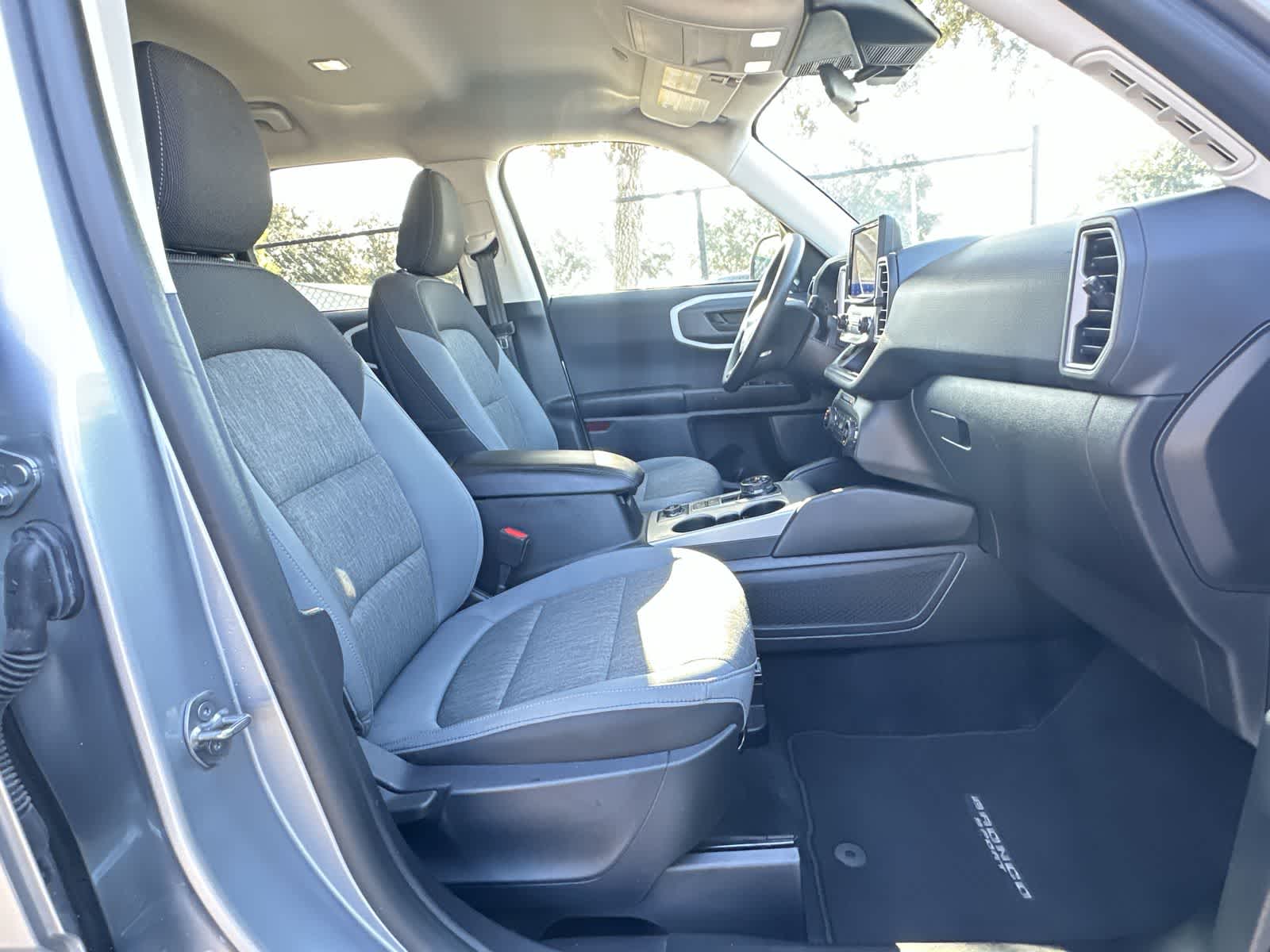 Thumbnail: 2021 Ford Bronco Sport - 14