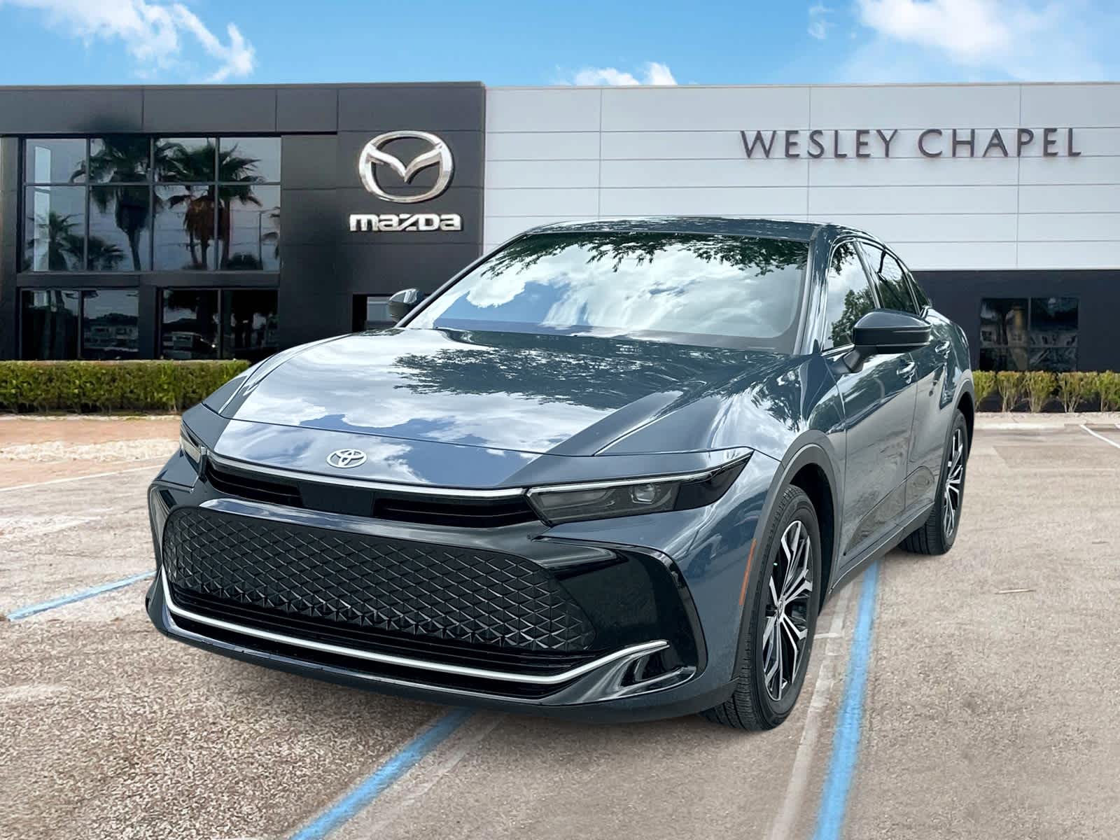 2025 Toyota Crown XLE -
                  Wesley Chapel, FL