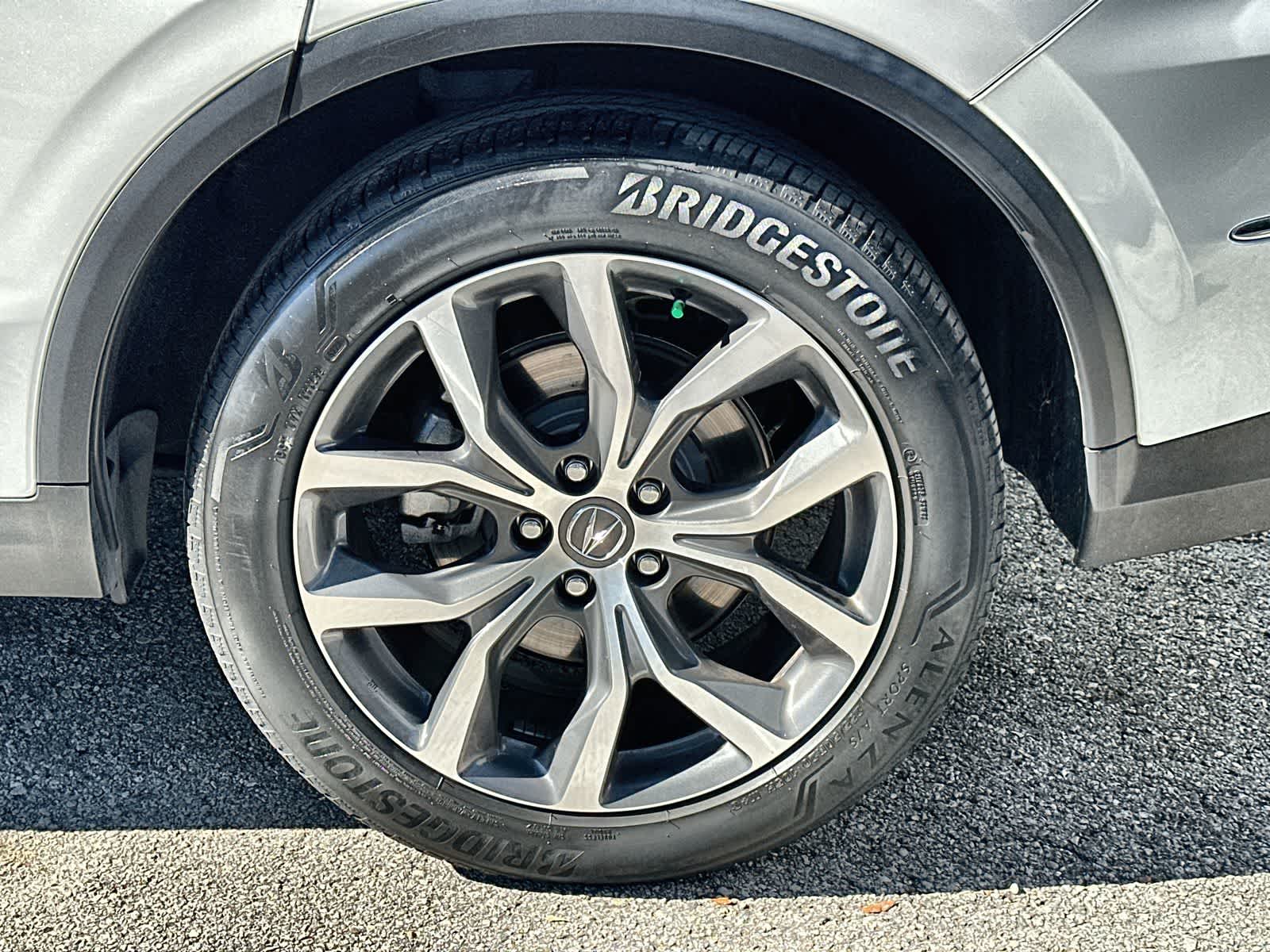 Thumbnail: 2023 Acura MDX - 8