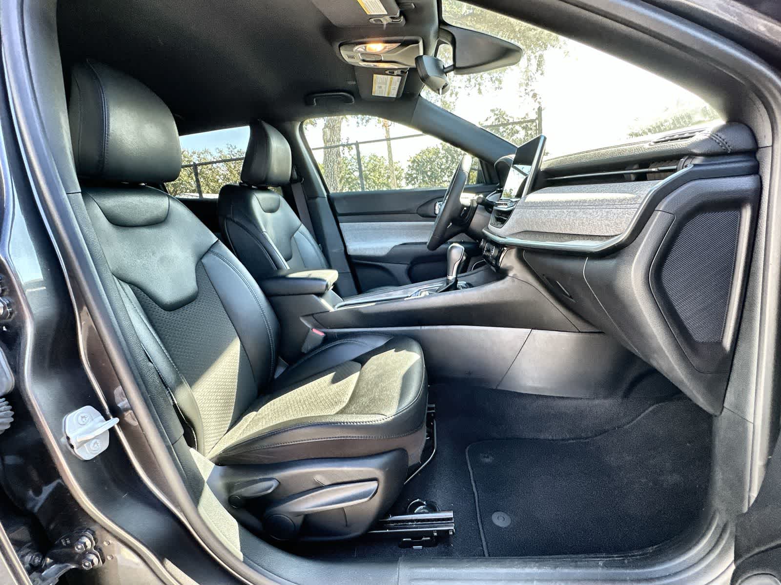 Thumbnail: 2024 Jeep Compass - 14