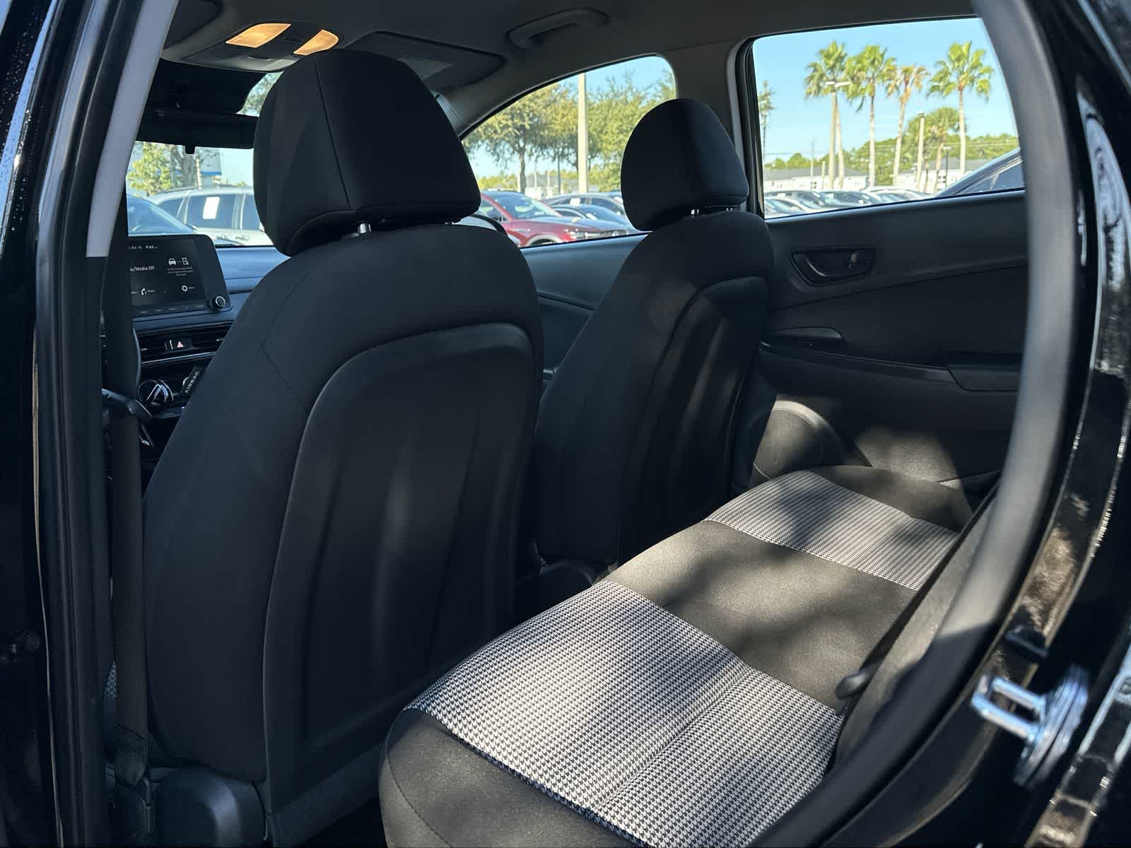 Thumbnail: 2023 Hyundai Kona - 12