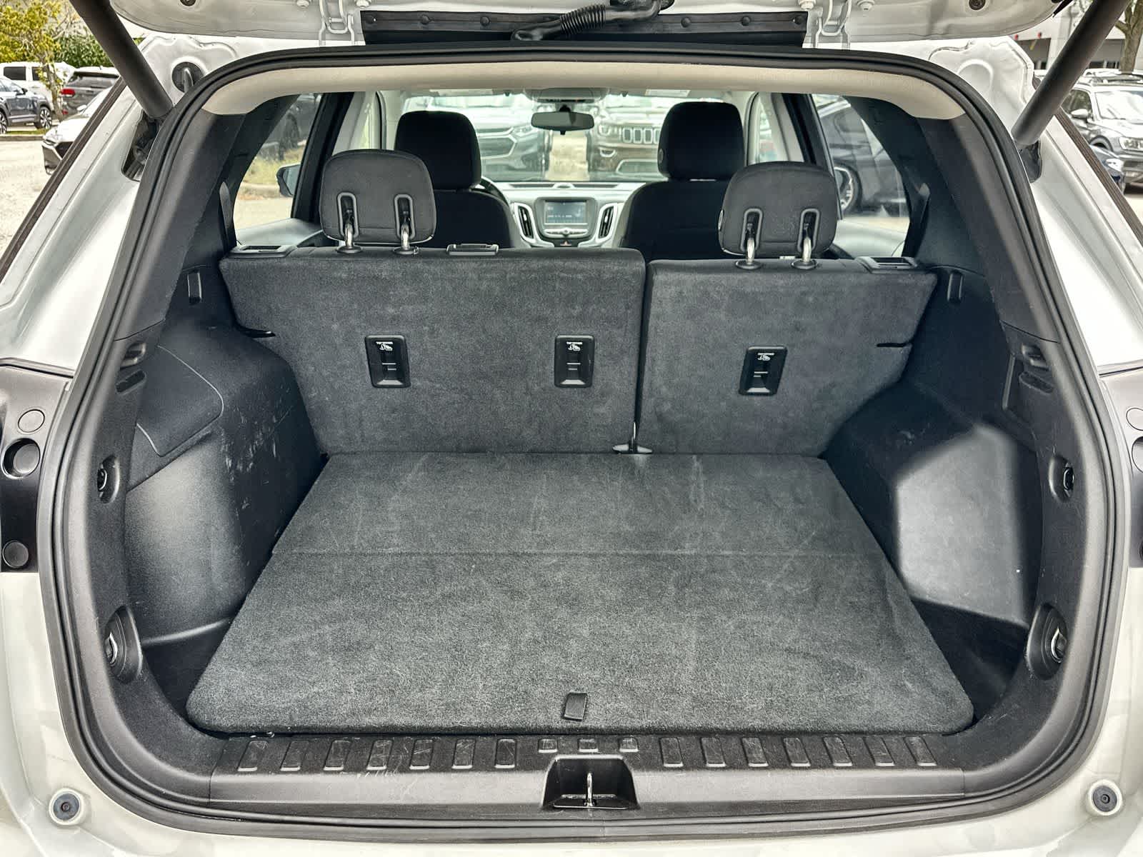 Thumbnail: 2018 Chevrolet Equinox - 17