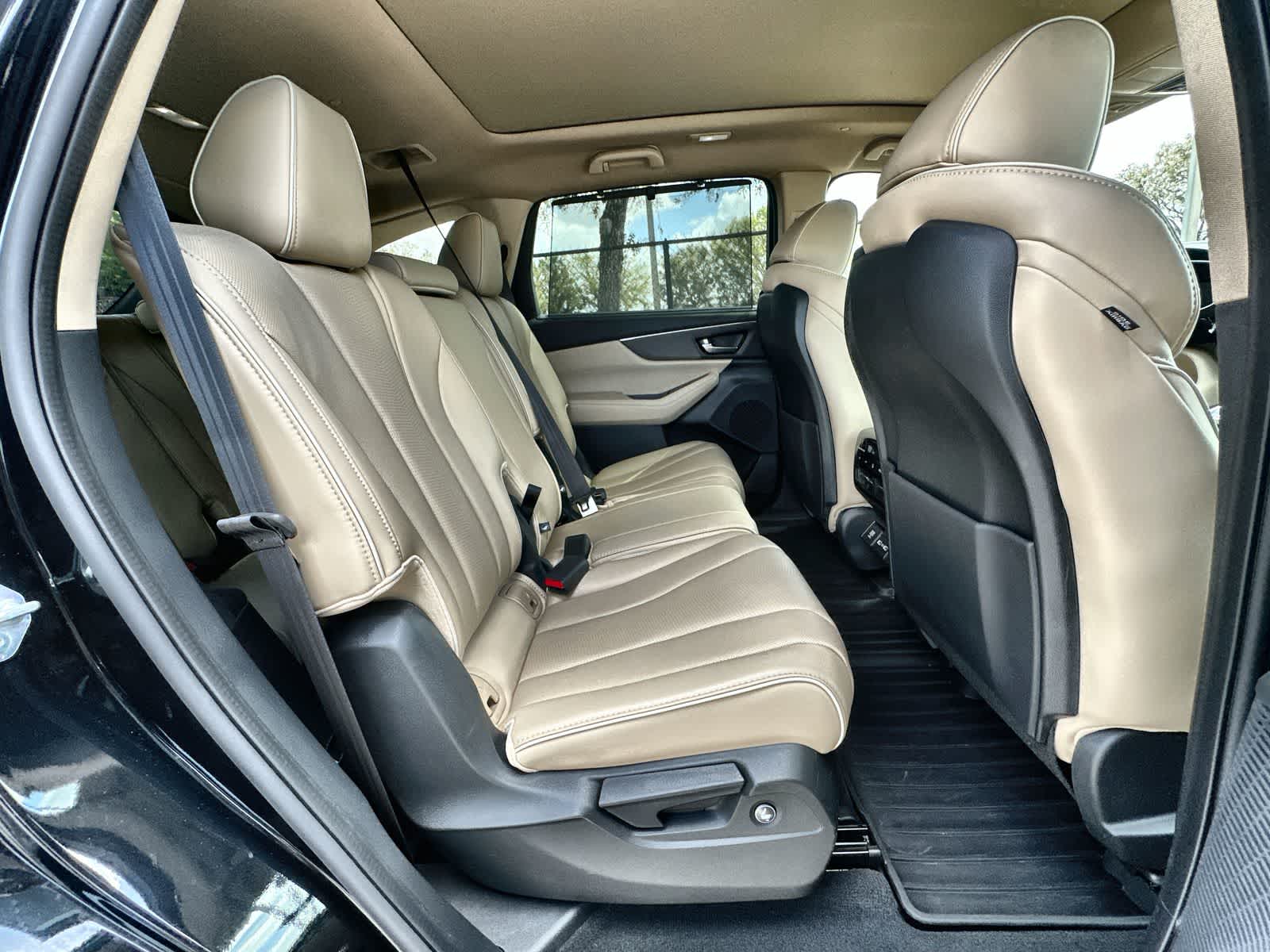 Thumbnail: 2024 Acura MDX - 19