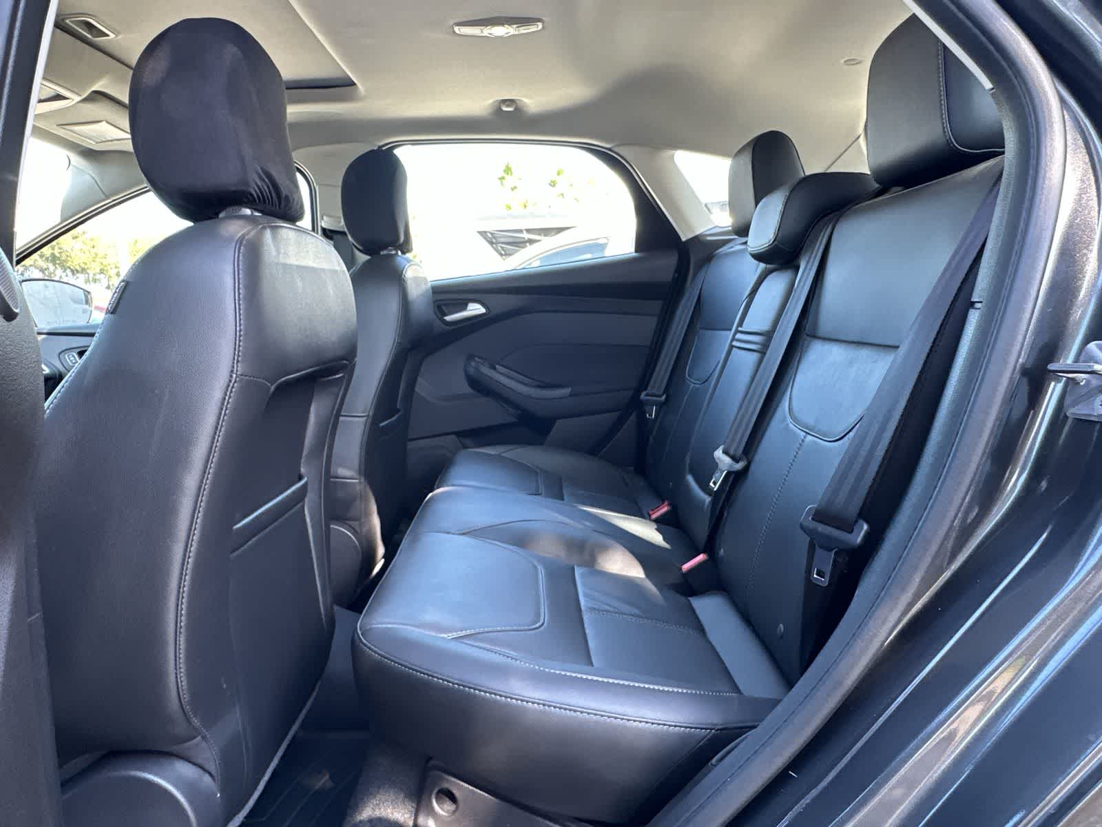 Thumbnail: 2016 Ford Focus - 13