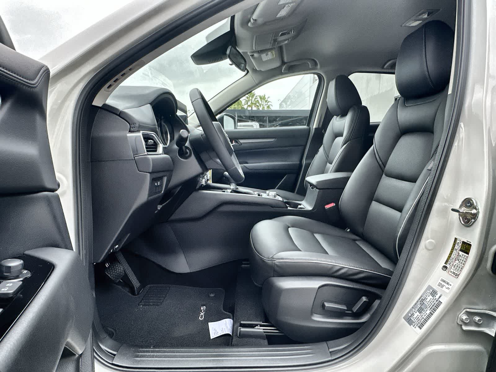 Thumbnail: 2025 Mazda CX-5 - 2