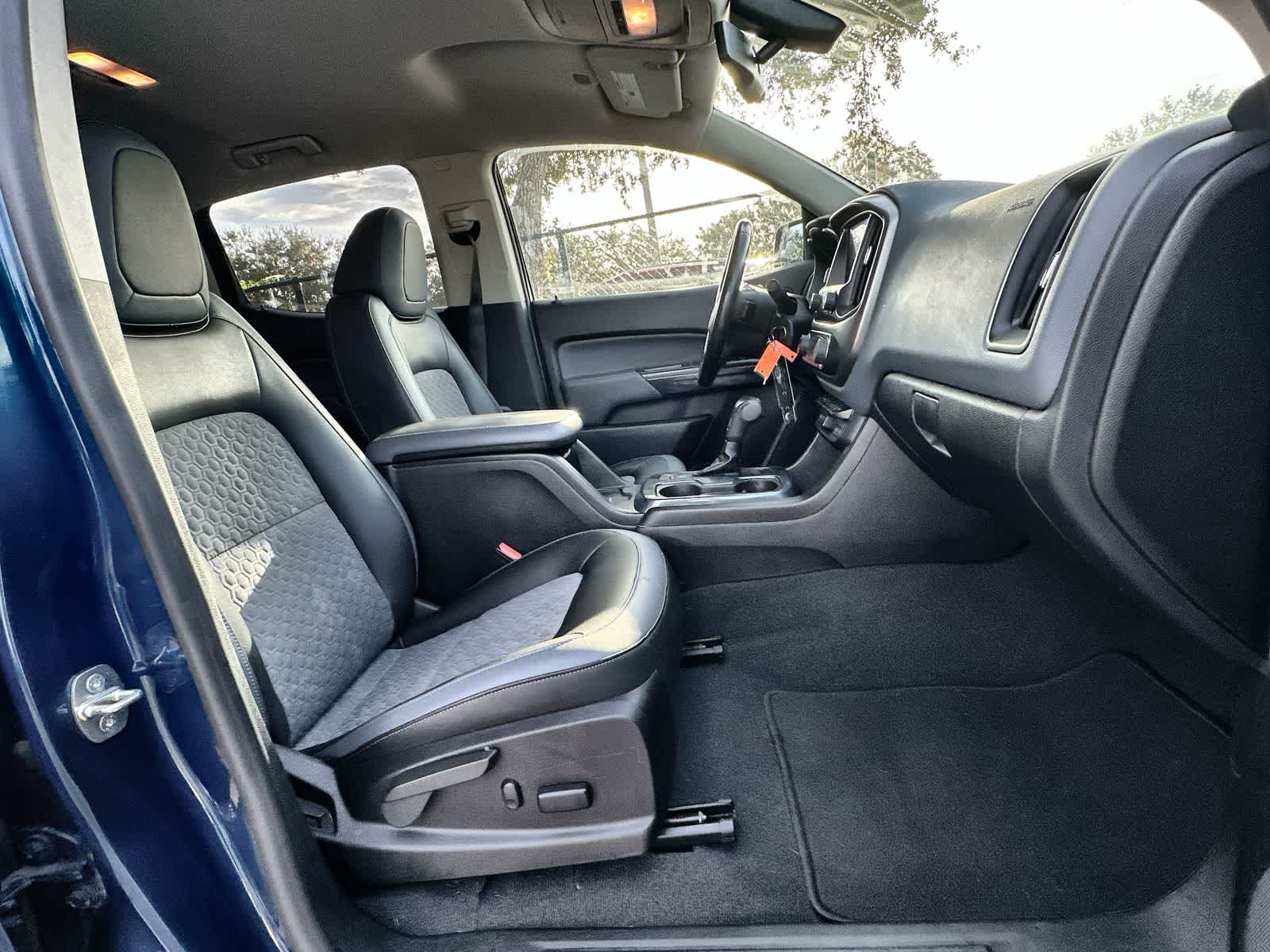 Thumbnail: 2019 Chevrolet Colorado - 14