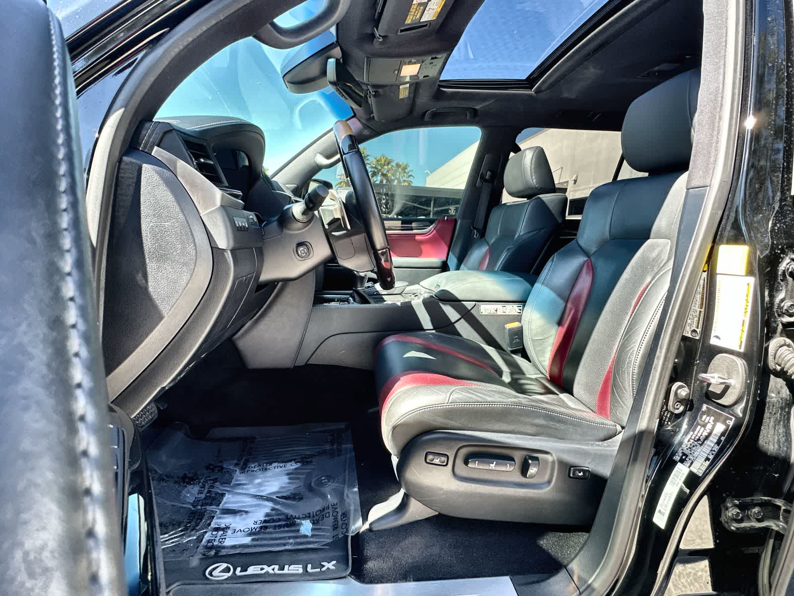 Thumbnail: 2021 Lexus LX - 15