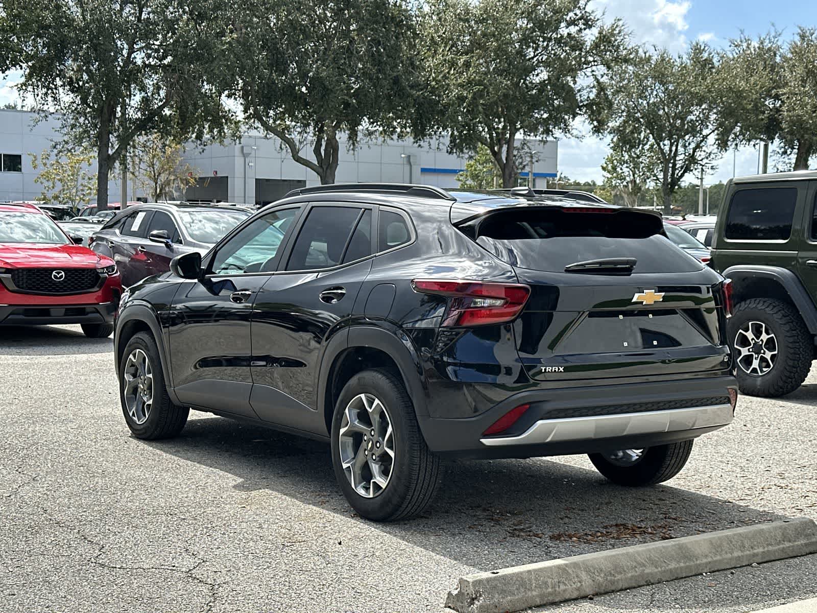 Thumbnail: 2024 Chevrolet Trax - 4