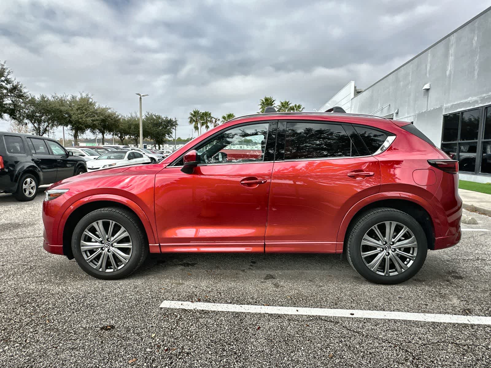 Thumbnail: 2025 Mazda CX-5 - 3