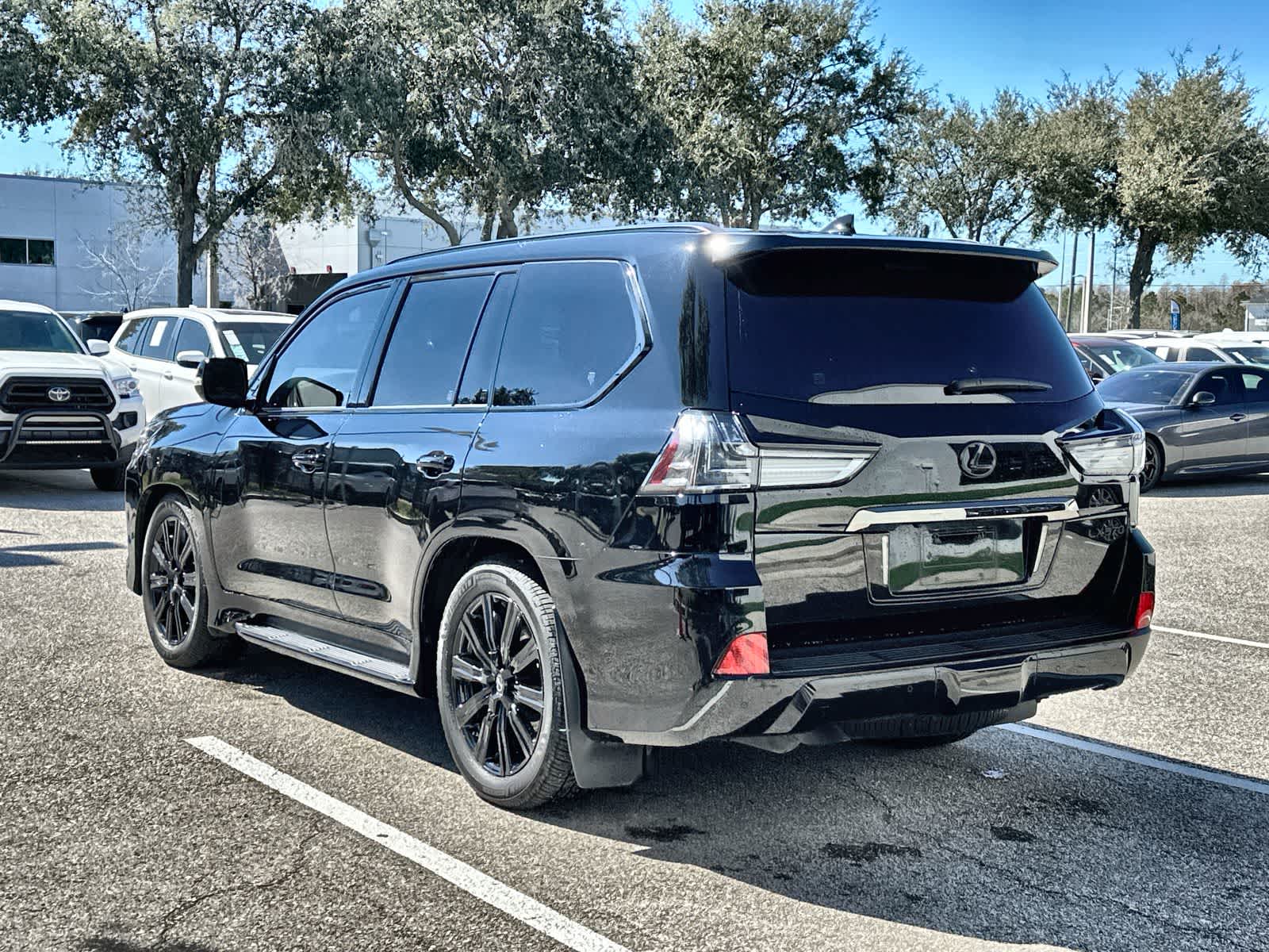 Thumbnail: 2021 Lexus LX - 4