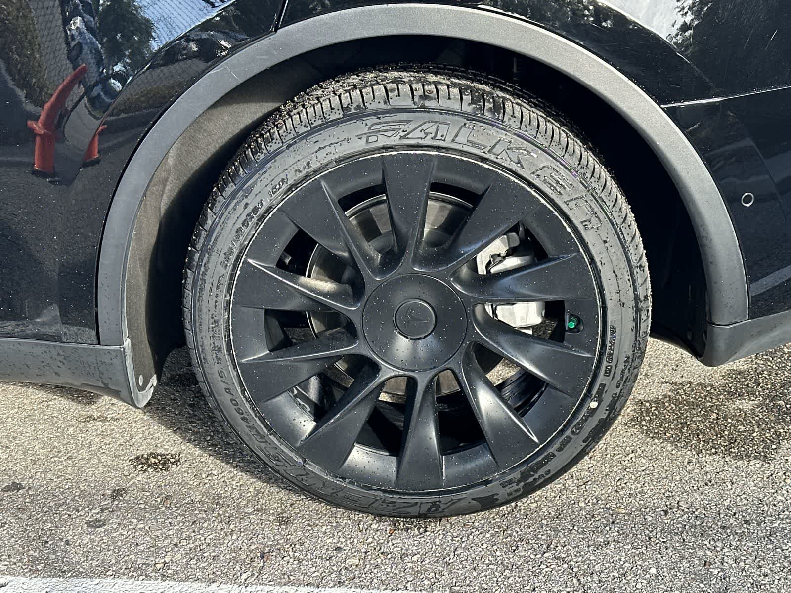 Thumbnail: 2022 Tesla Model Y - 14