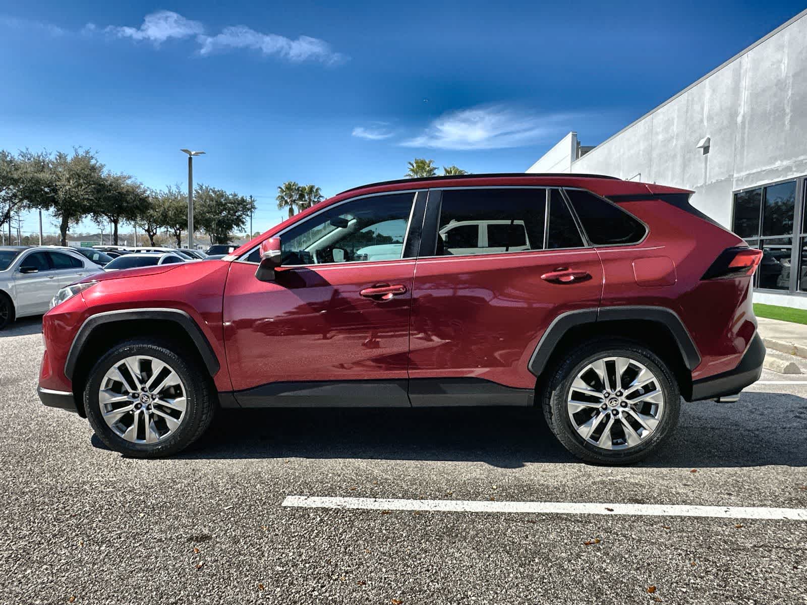 Thumbnail: 2021 Toyota RAV4 - 5