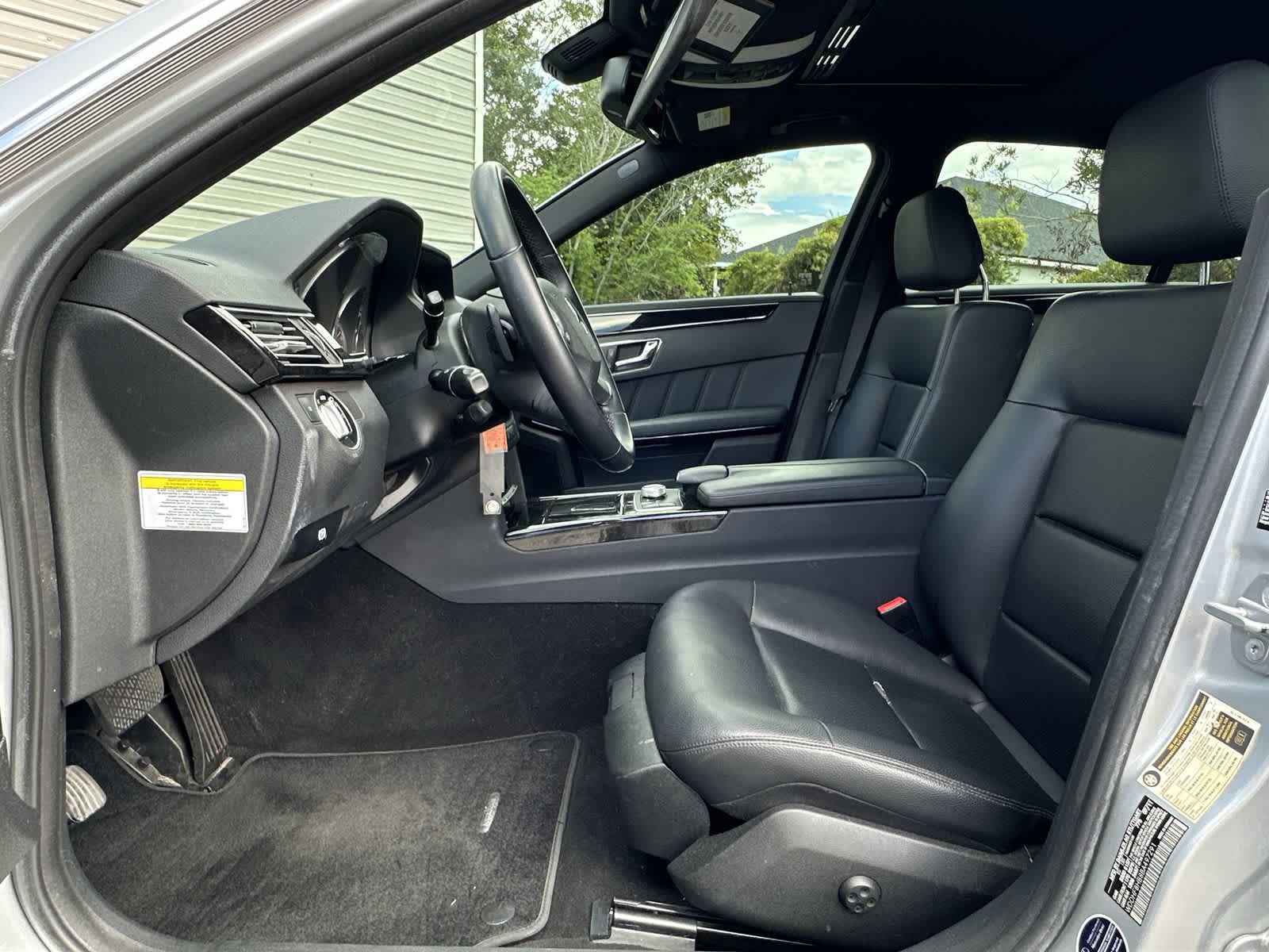 Thumbnail: 2011 Mercedes-Benz E-Class - 2