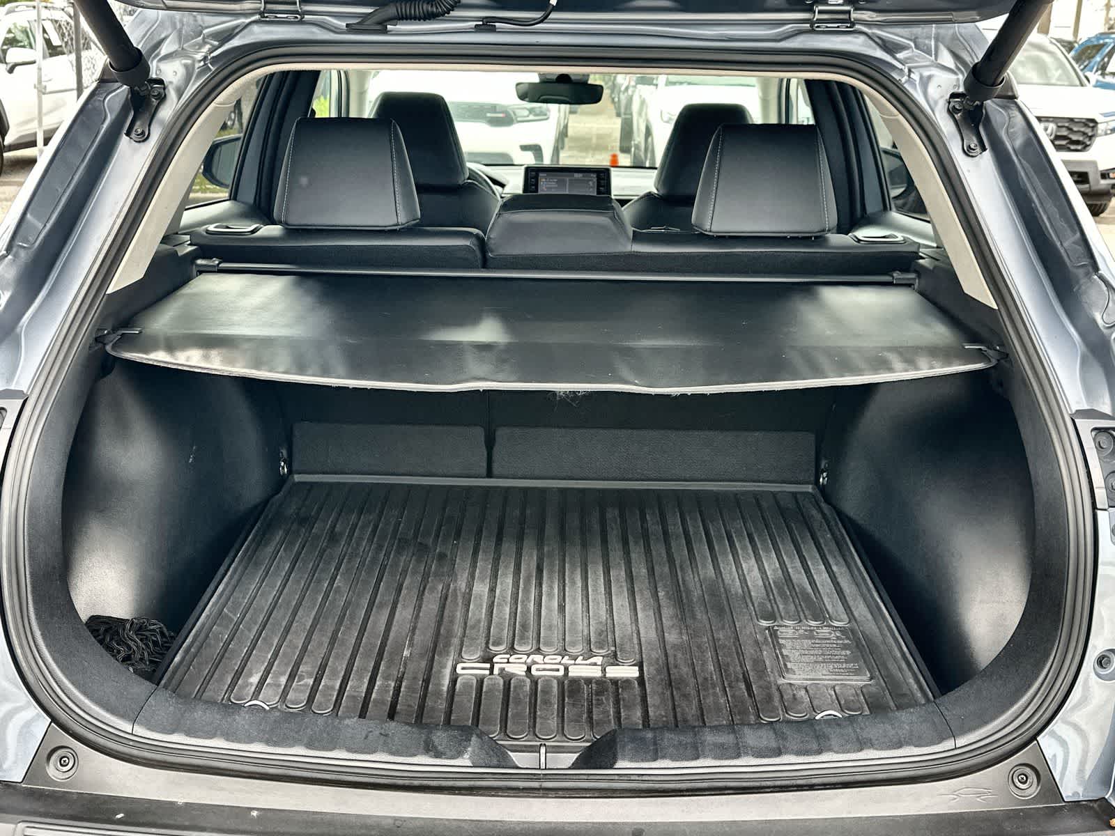 Thumbnail: 2022 Toyota Corolla Cross - 17