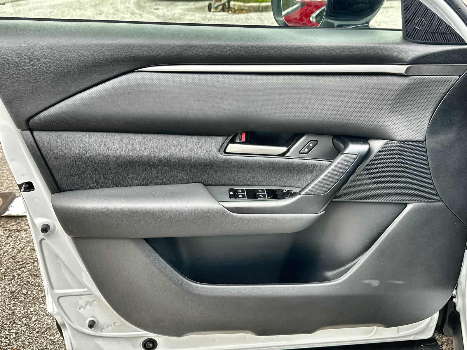 Thumbnail: 2026 Mazda CX-50 - 28