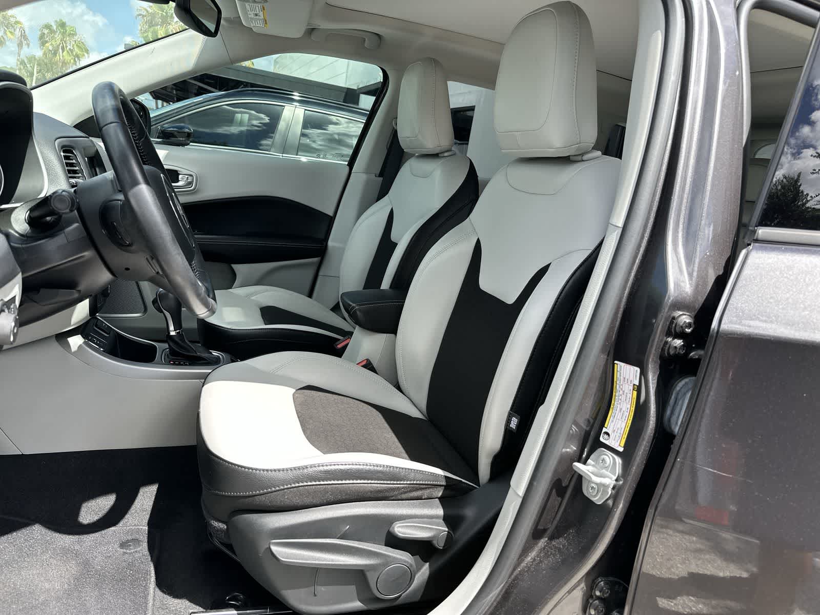Thumbnail: 2020 Jeep Compass - 3