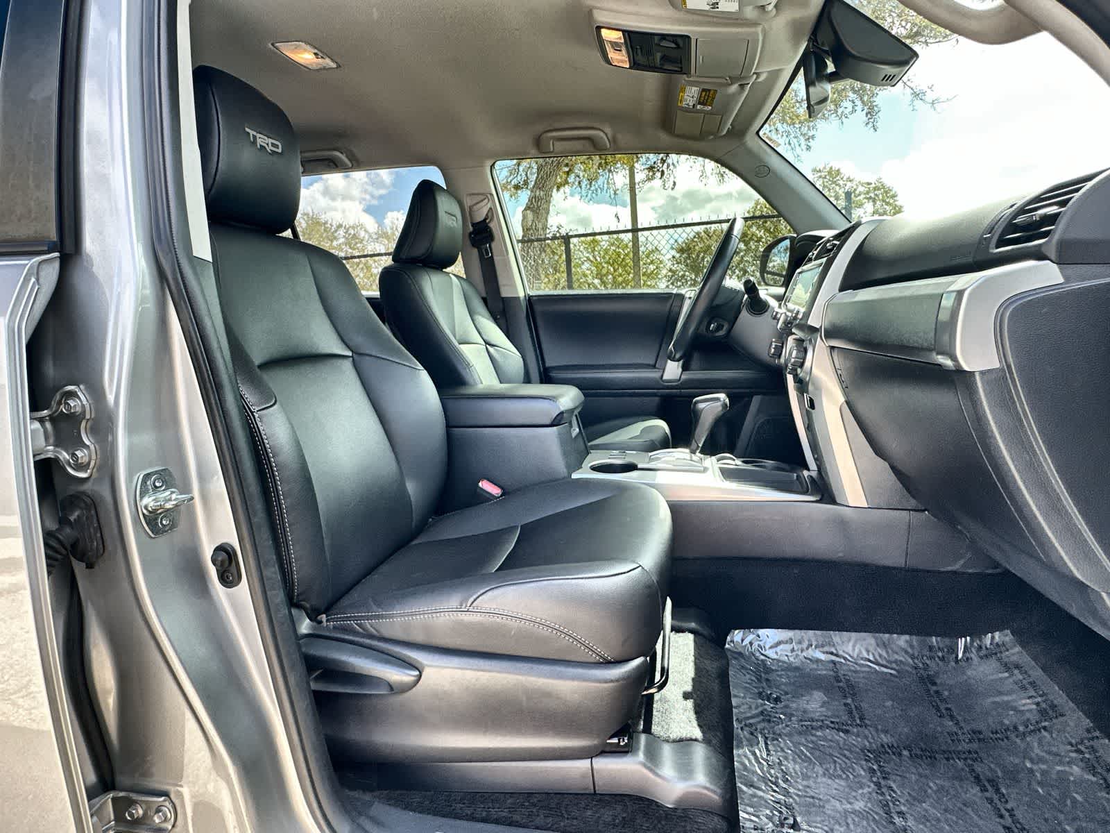 Thumbnail: 2022 Toyota 4Runner - 8