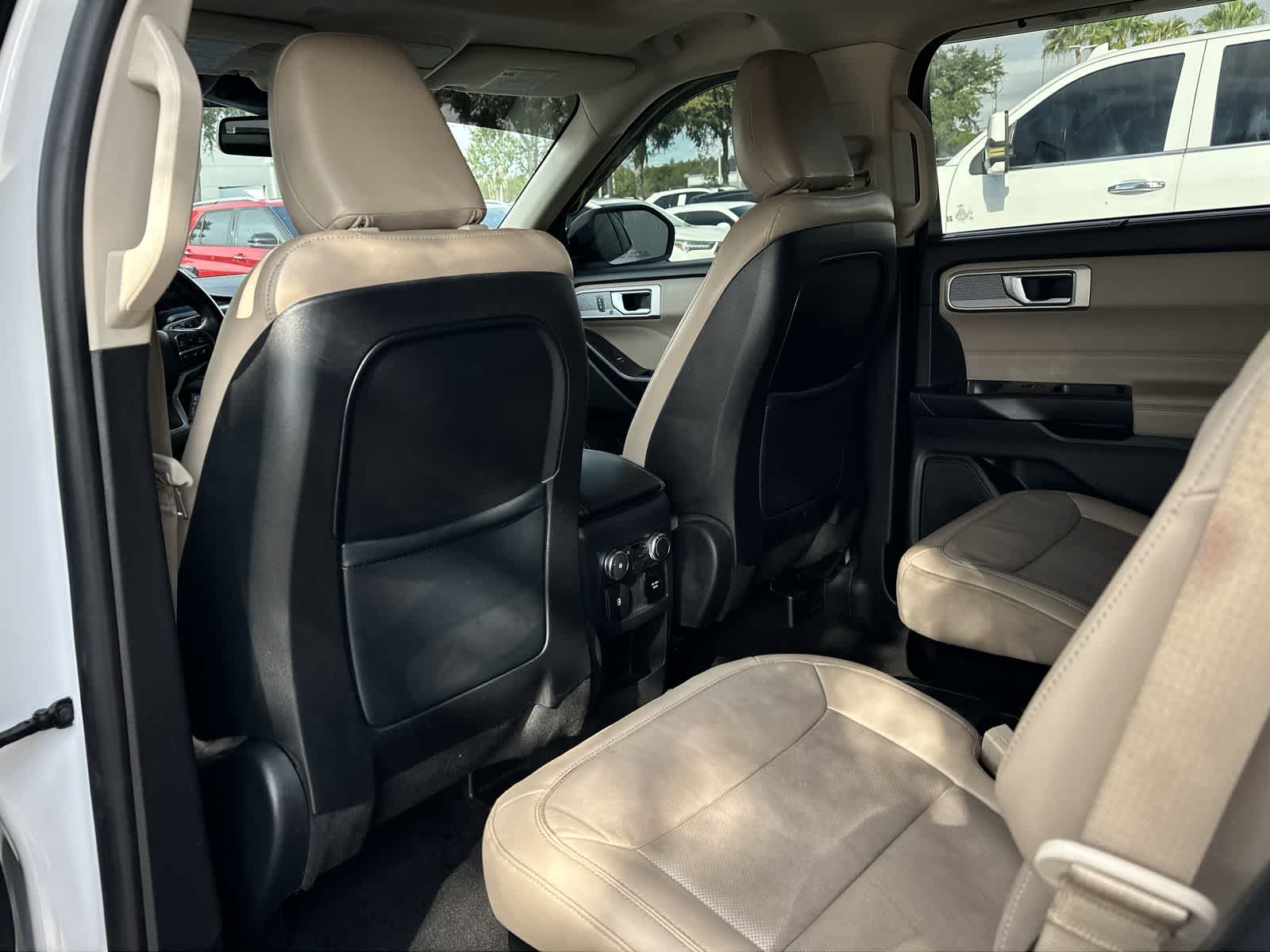 Thumbnail: 2020 Ford Explorer - 13