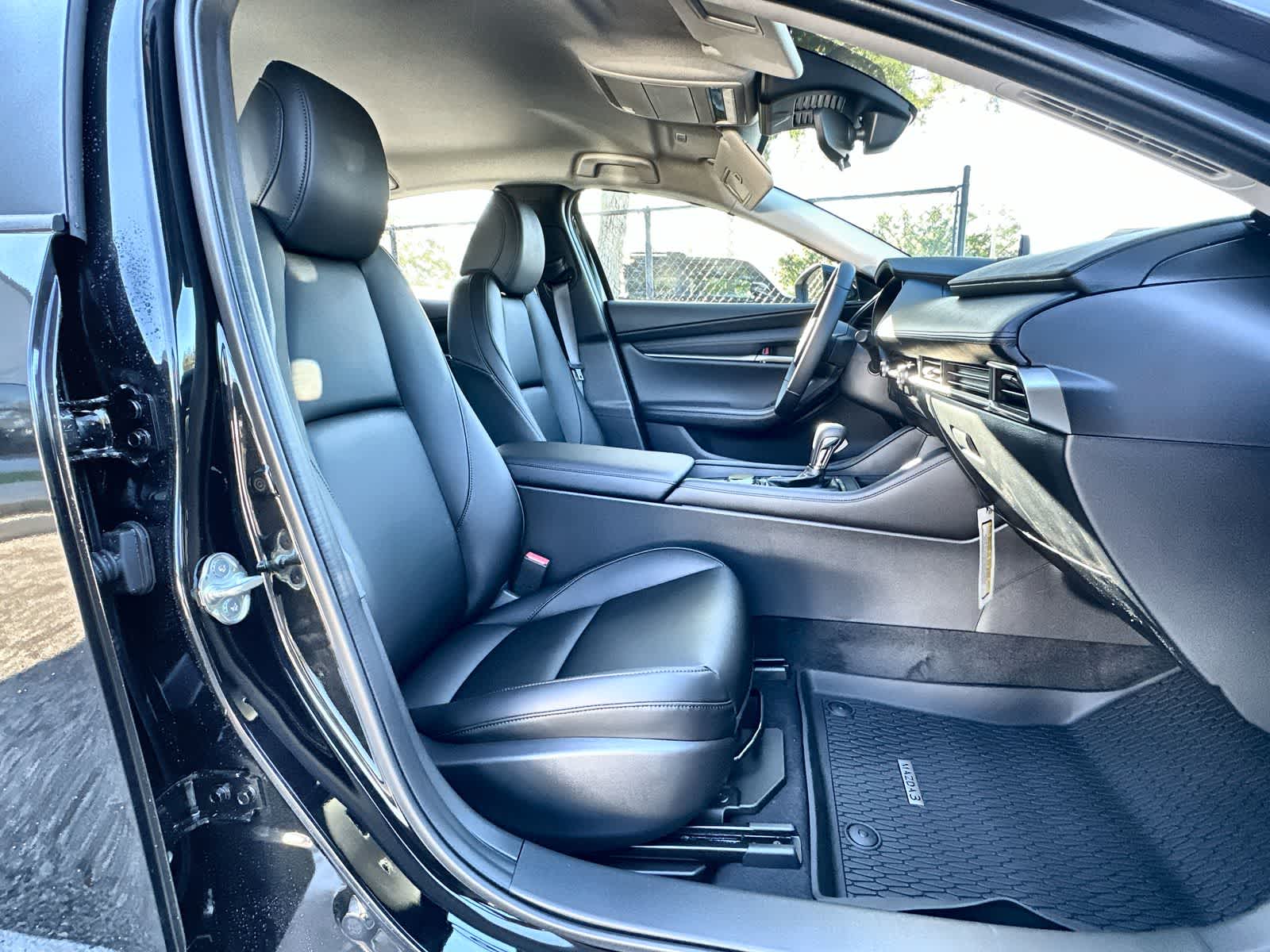 Thumbnail: 2026 Mazda Mazda3 - 9