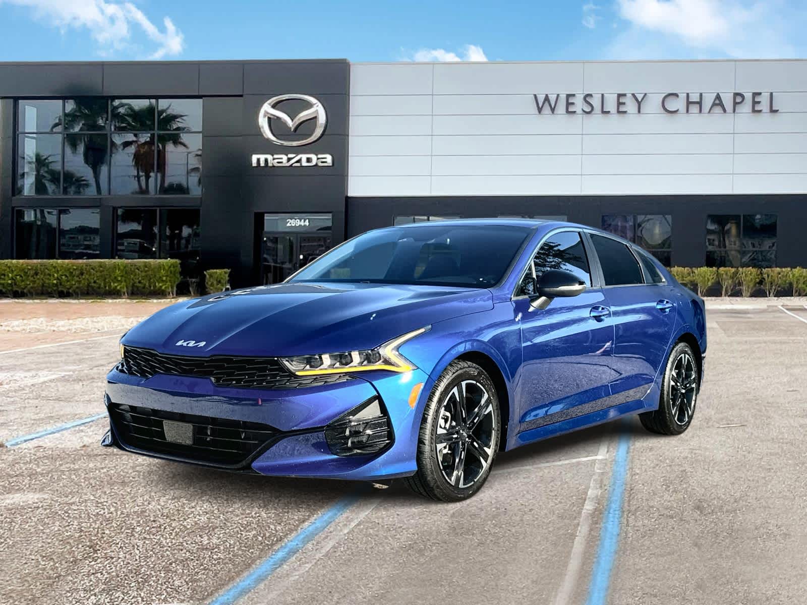 Thumbnail: 2023 Kia K5 - 1