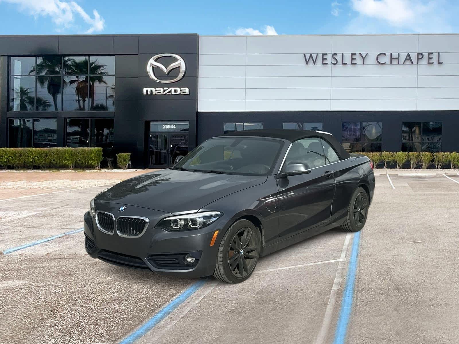 2018 BMW 2 Series 230i Hero Image