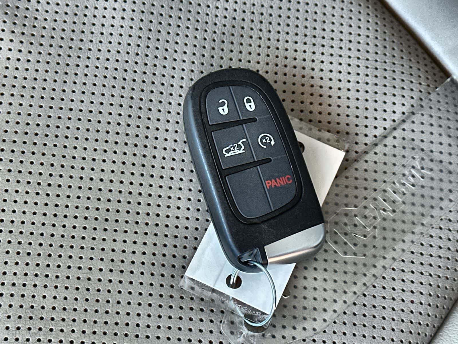 Thumbnail: 2018 Jeep Cherokee - 20