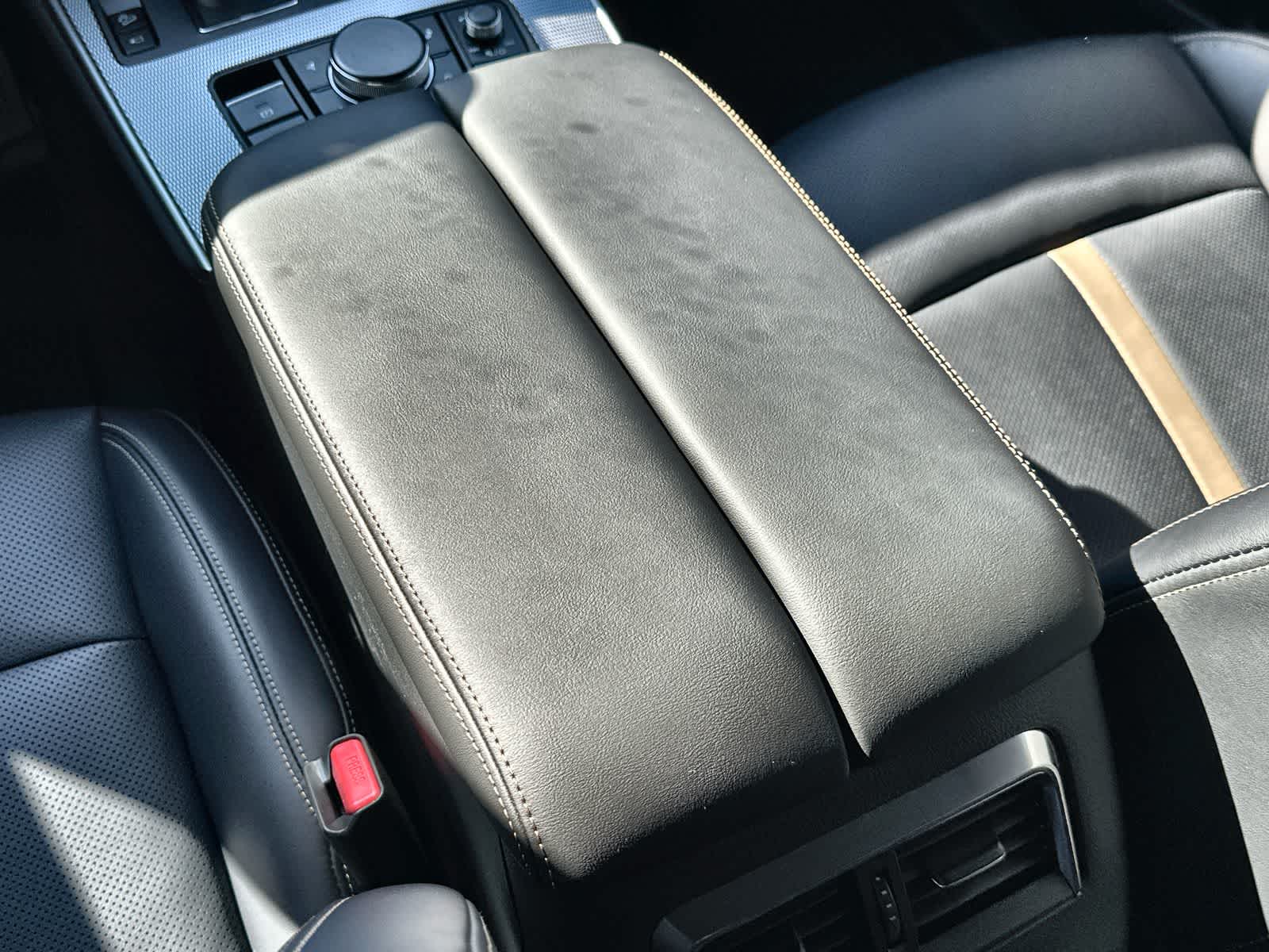 Thumbnail: 2026 Mazda CX-90 - 16