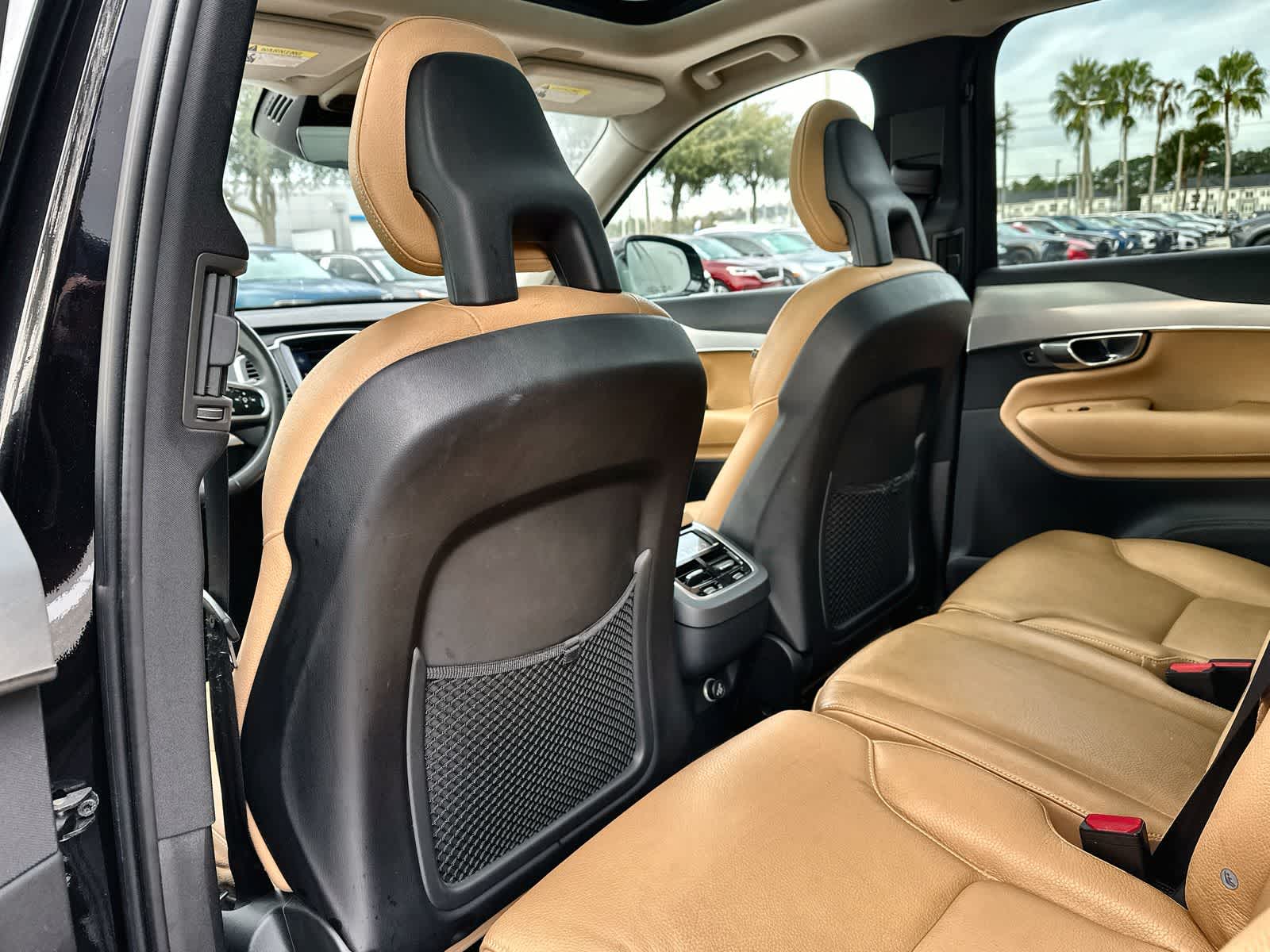 Thumbnail: 2016 Volvo XC90 - 12